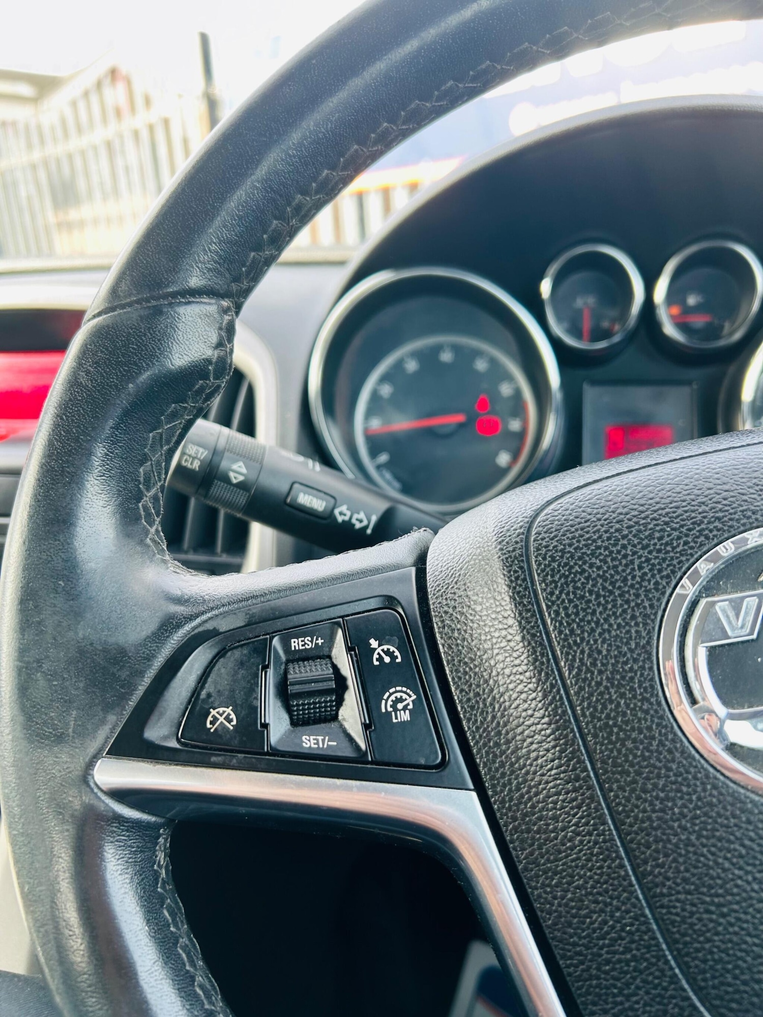 Used Vauxhall Astra 2013 for sale - 78204803: Photo 33