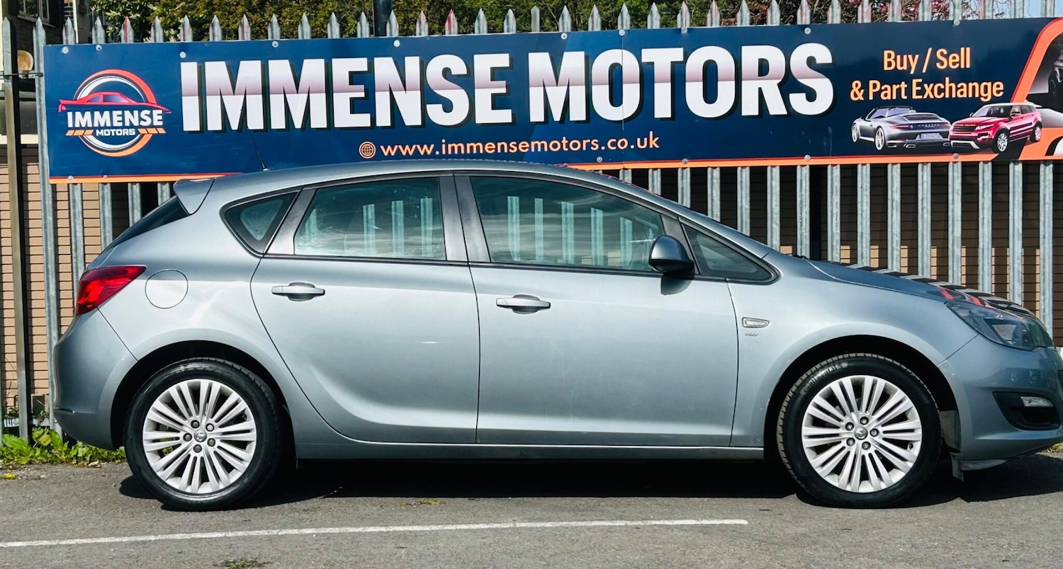Used Vauxhall Astra 2013 for sale - 78204803: Photo 9