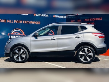 Used Nissan Qashqai 2015 for sale - 78887360: Photo