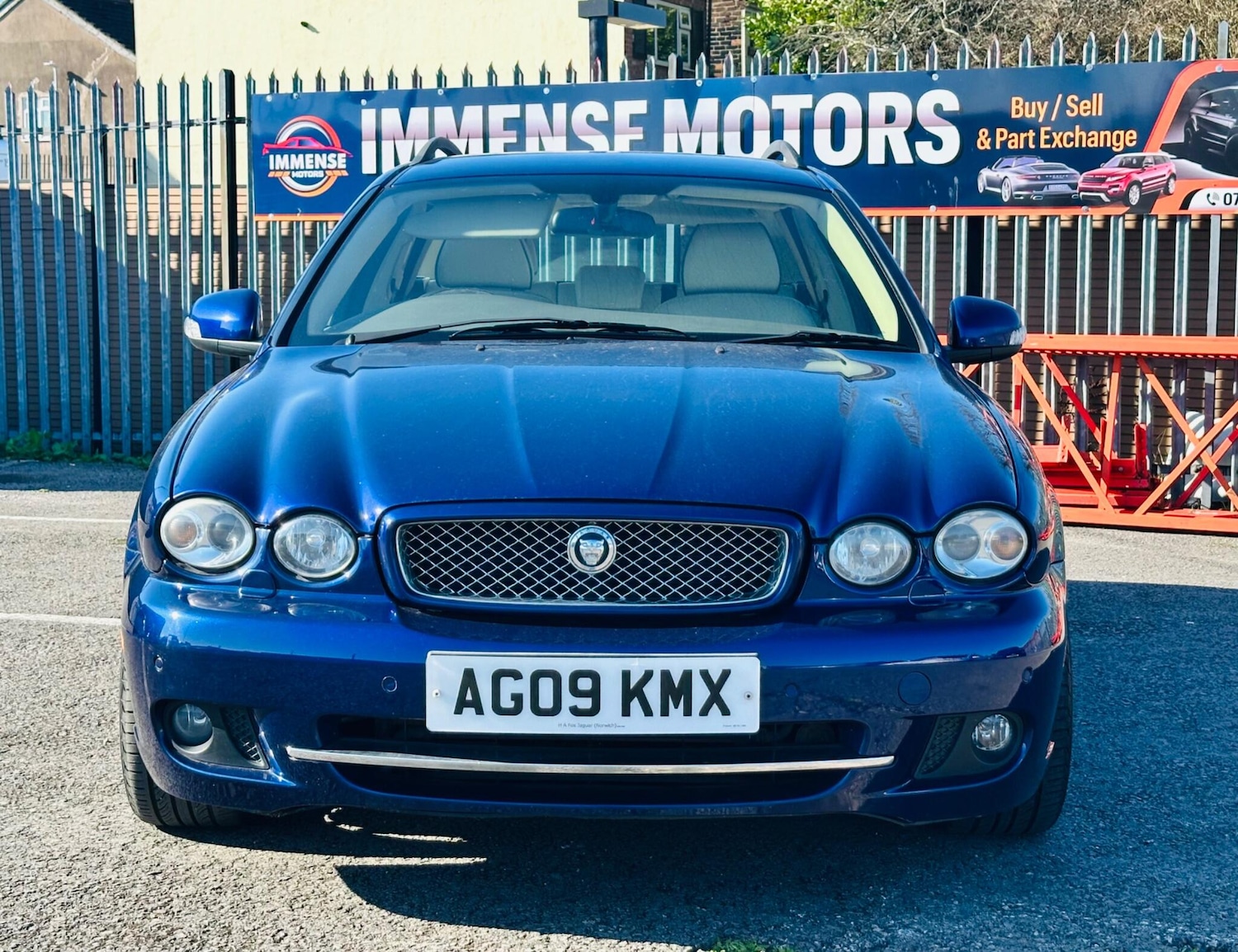 Used Jaguar X-Type 2009 for sale - 77752870: Photo 2