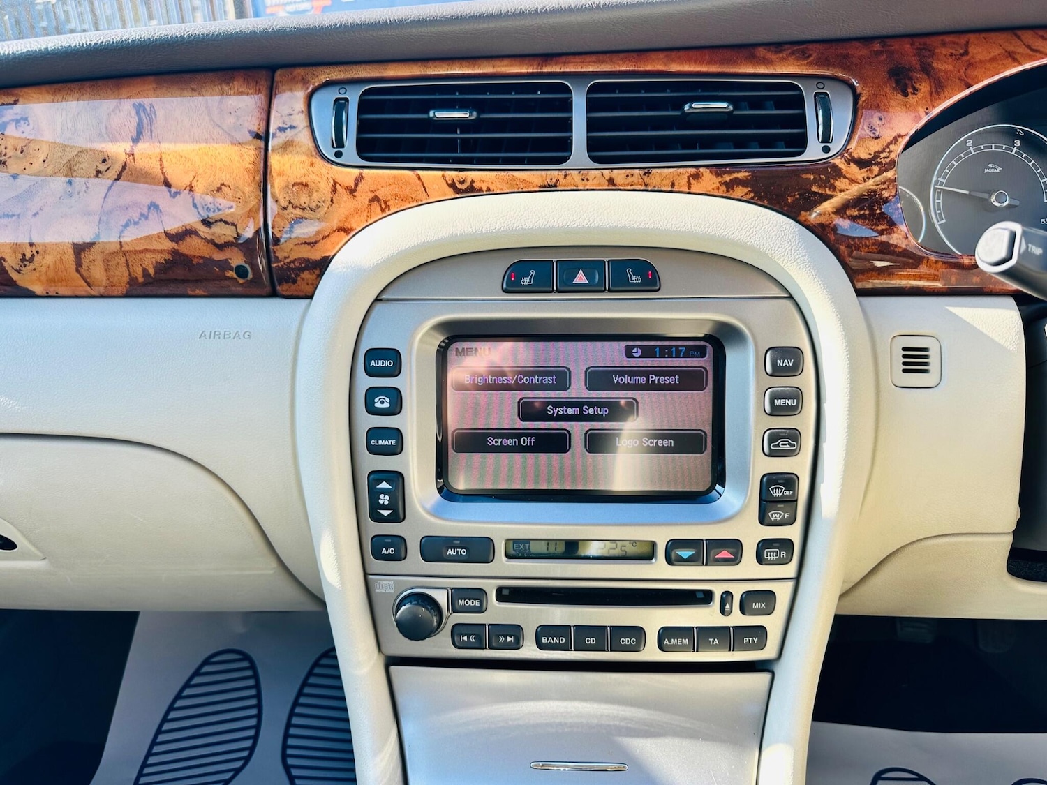 Used Jaguar X-Type 2009 for sale - 77752870: Photo 26