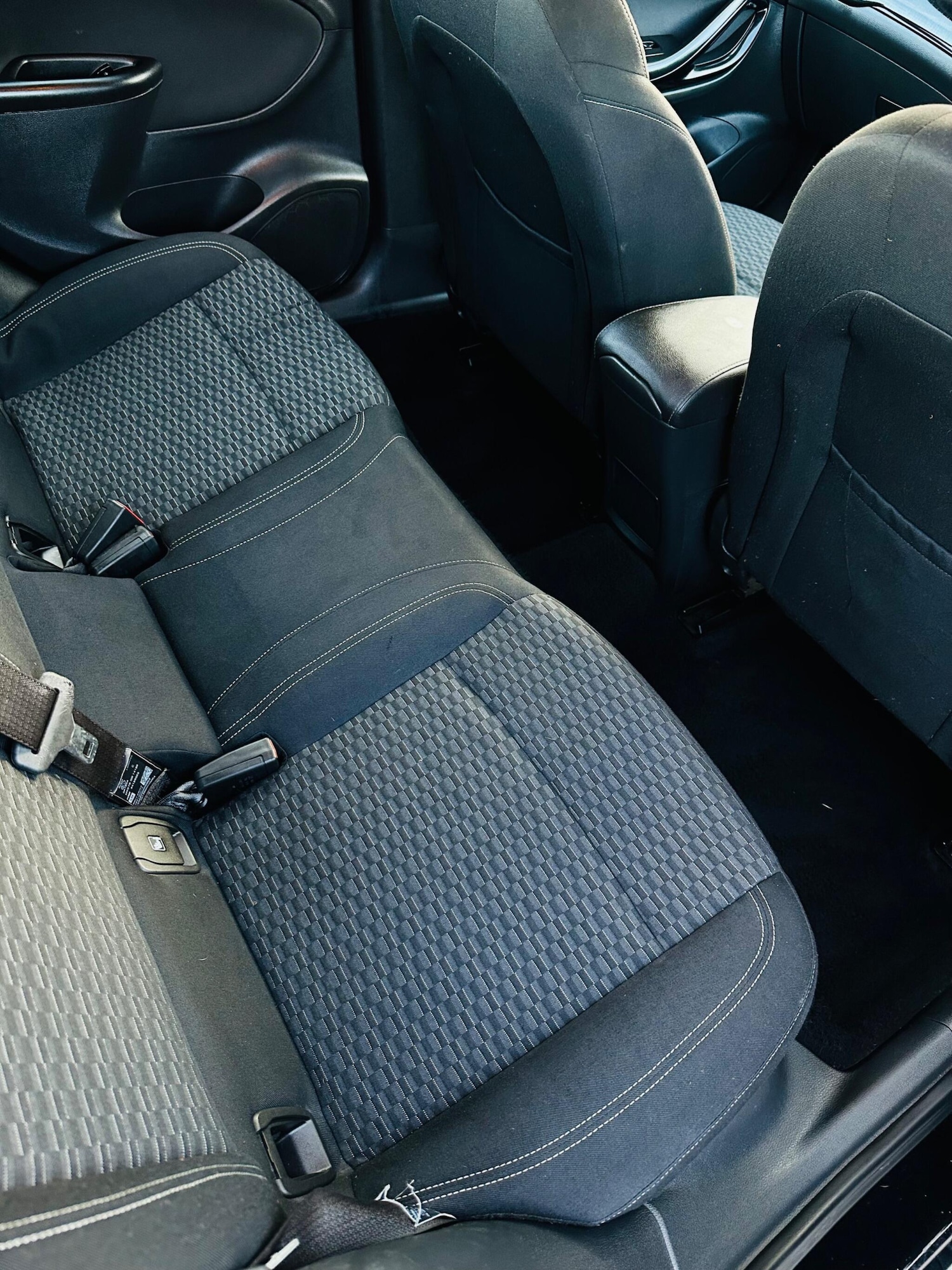 Used Vauxhall Astra 2017 for sale - 78058277: Photo 12