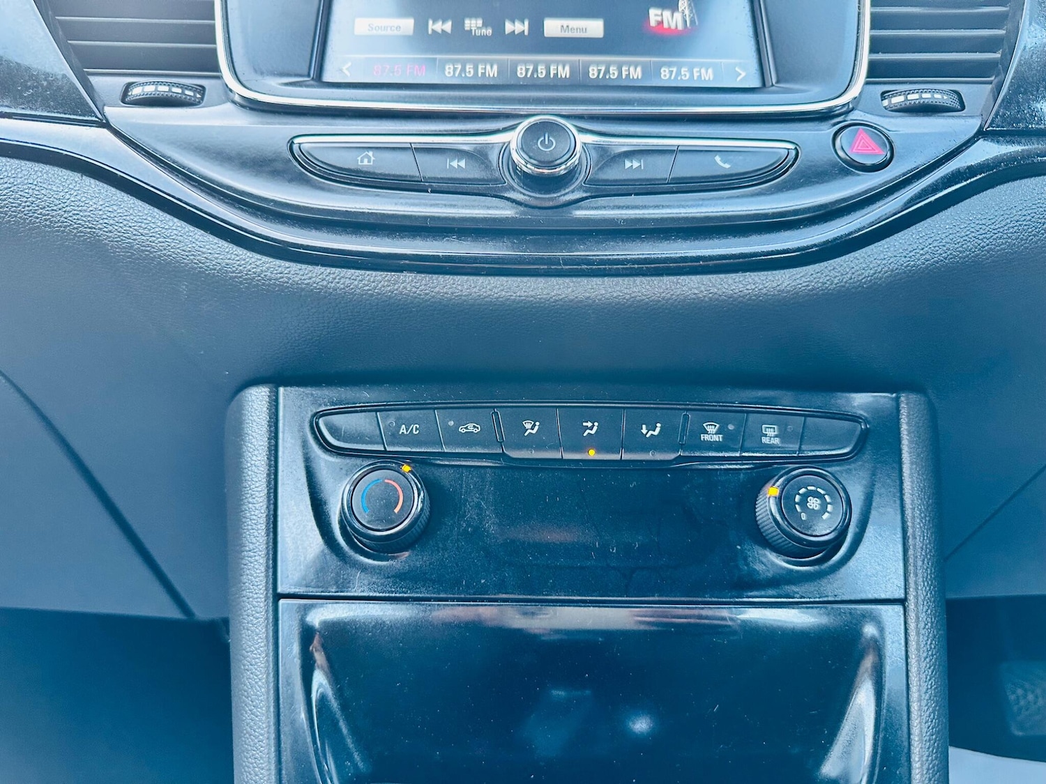 Used Vauxhall Astra 2017 for sale - 78058277: Photo 23