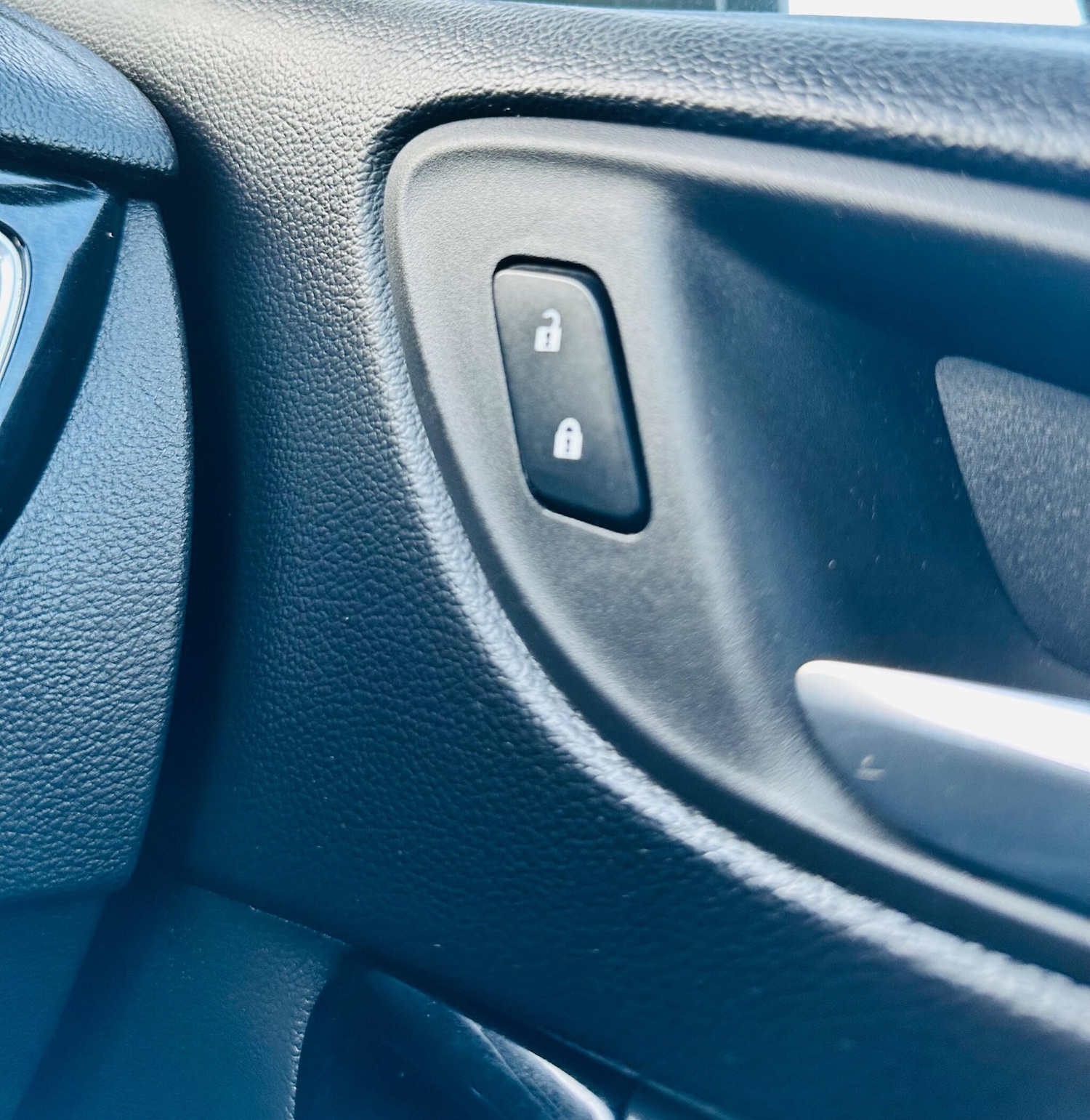 Used Vauxhall Astra 2017 for sale - 78058277: Photo 35