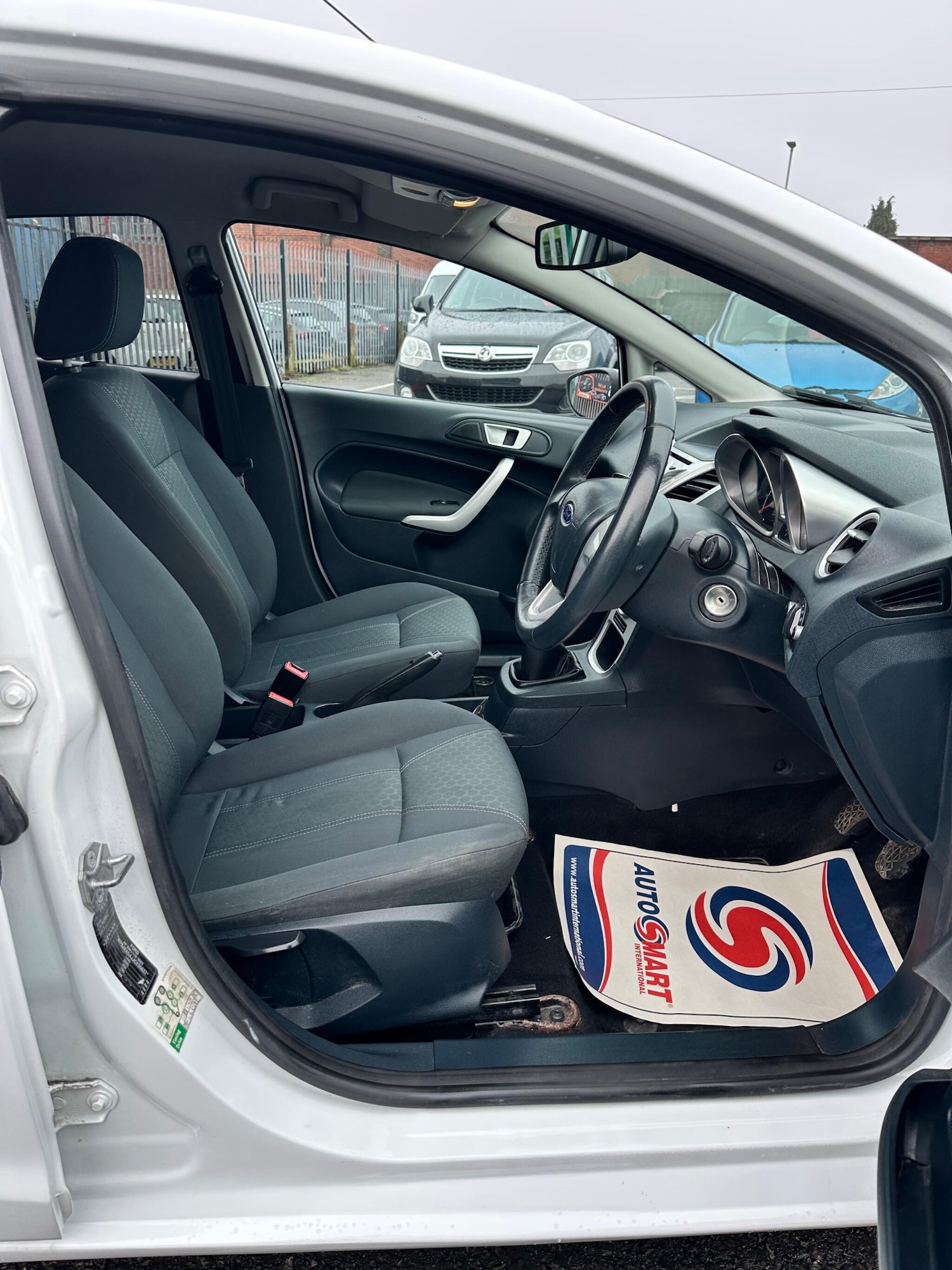 Used Ford Fiesta 2012 for sale - 77440123: Photo 17