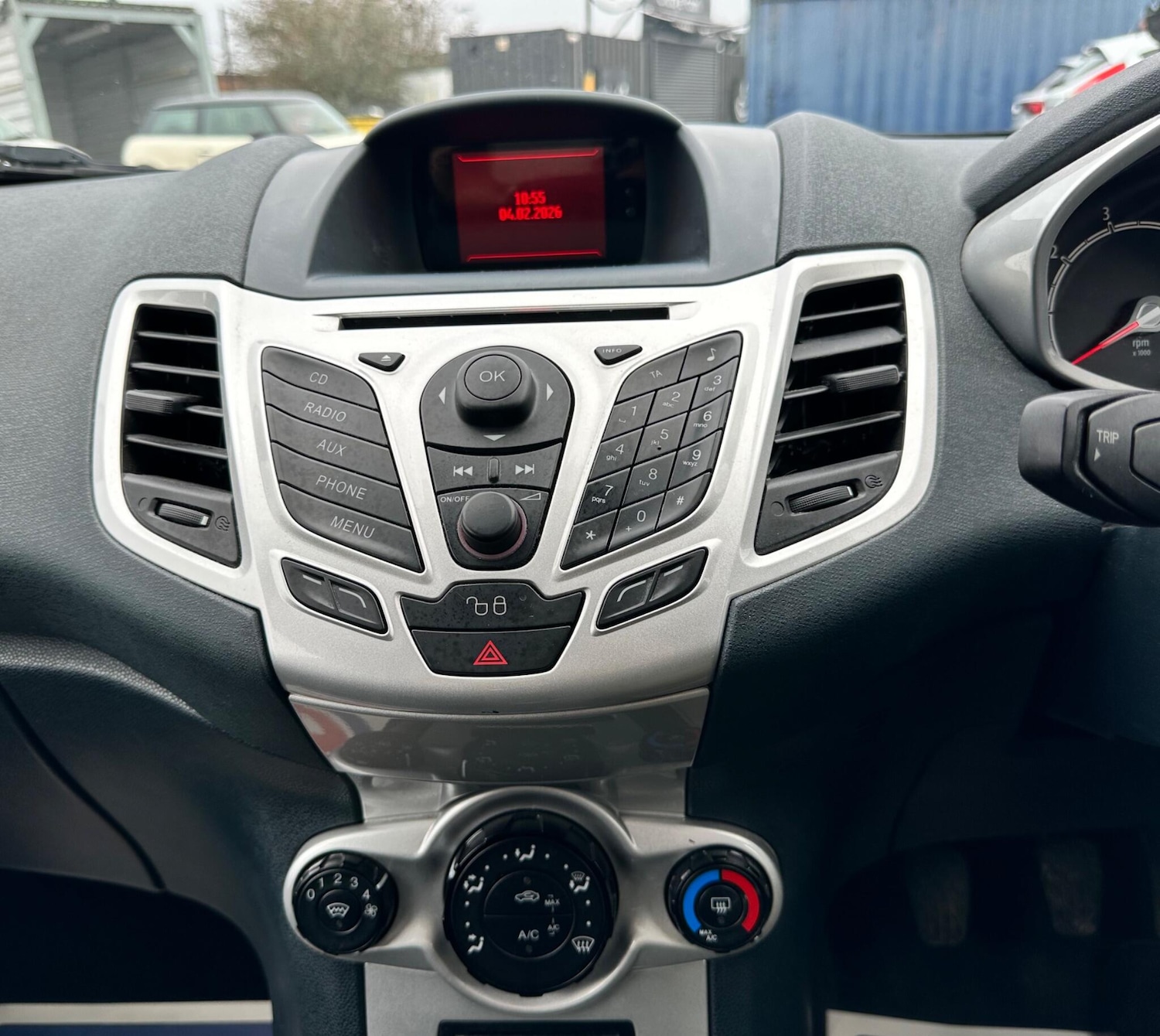 Used Ford Fiesta 2012 for sale - 77440123: Photo 24