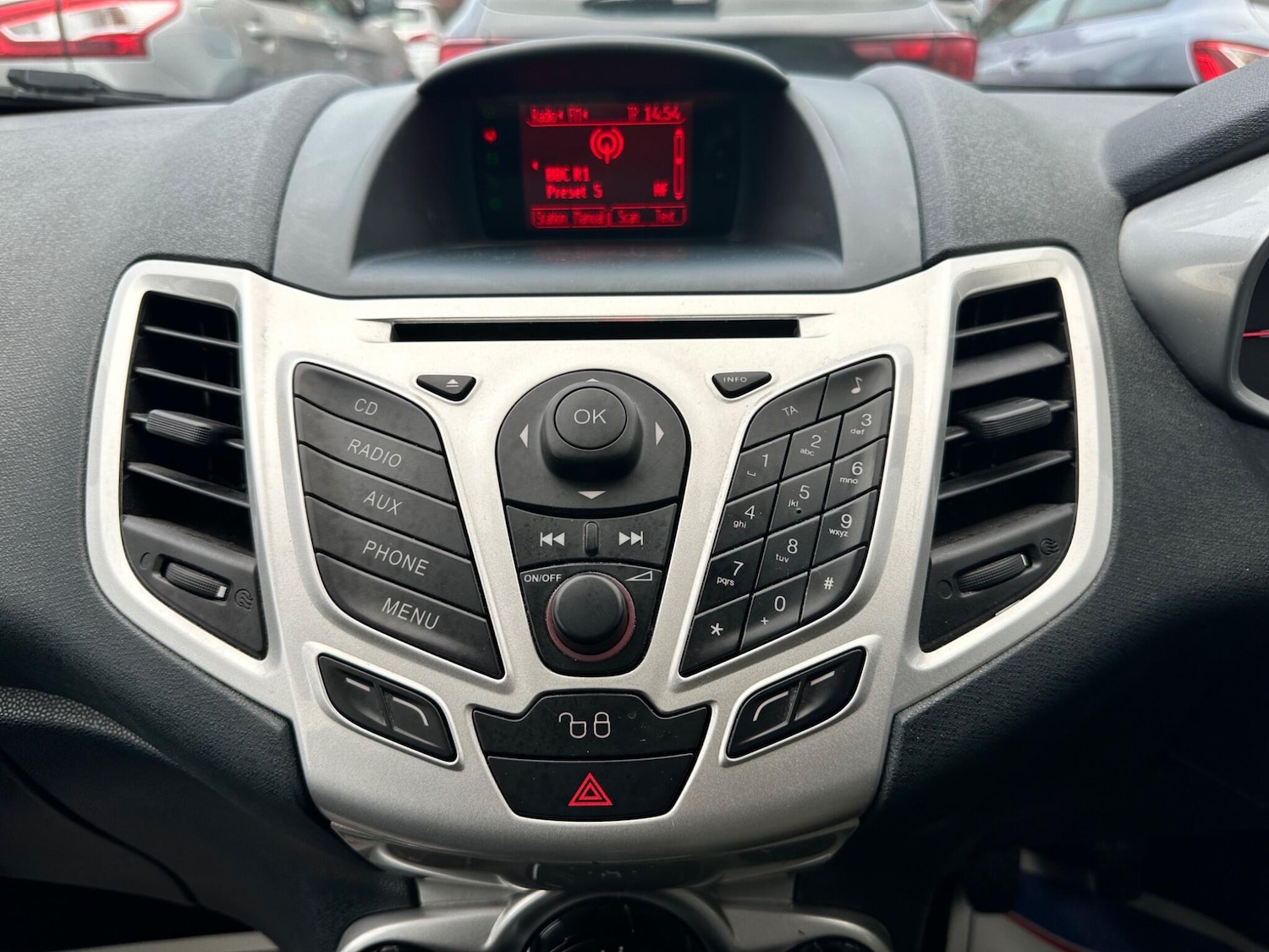 Used Ford Fiesta 2012 for sale - 77440123: Photo 25