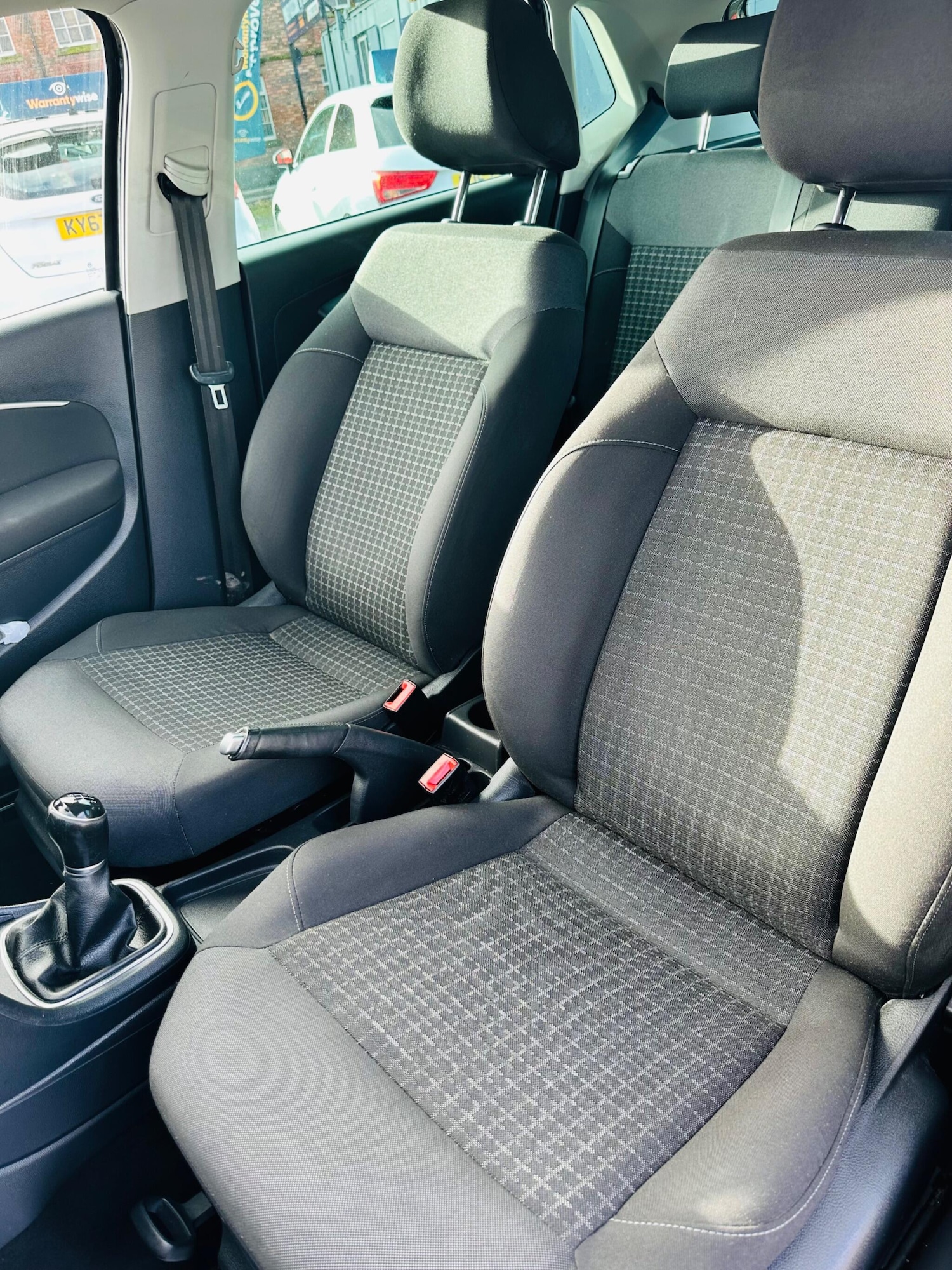 Used Volkswagen Polo 2016 for sale - 77314797: Photo 18