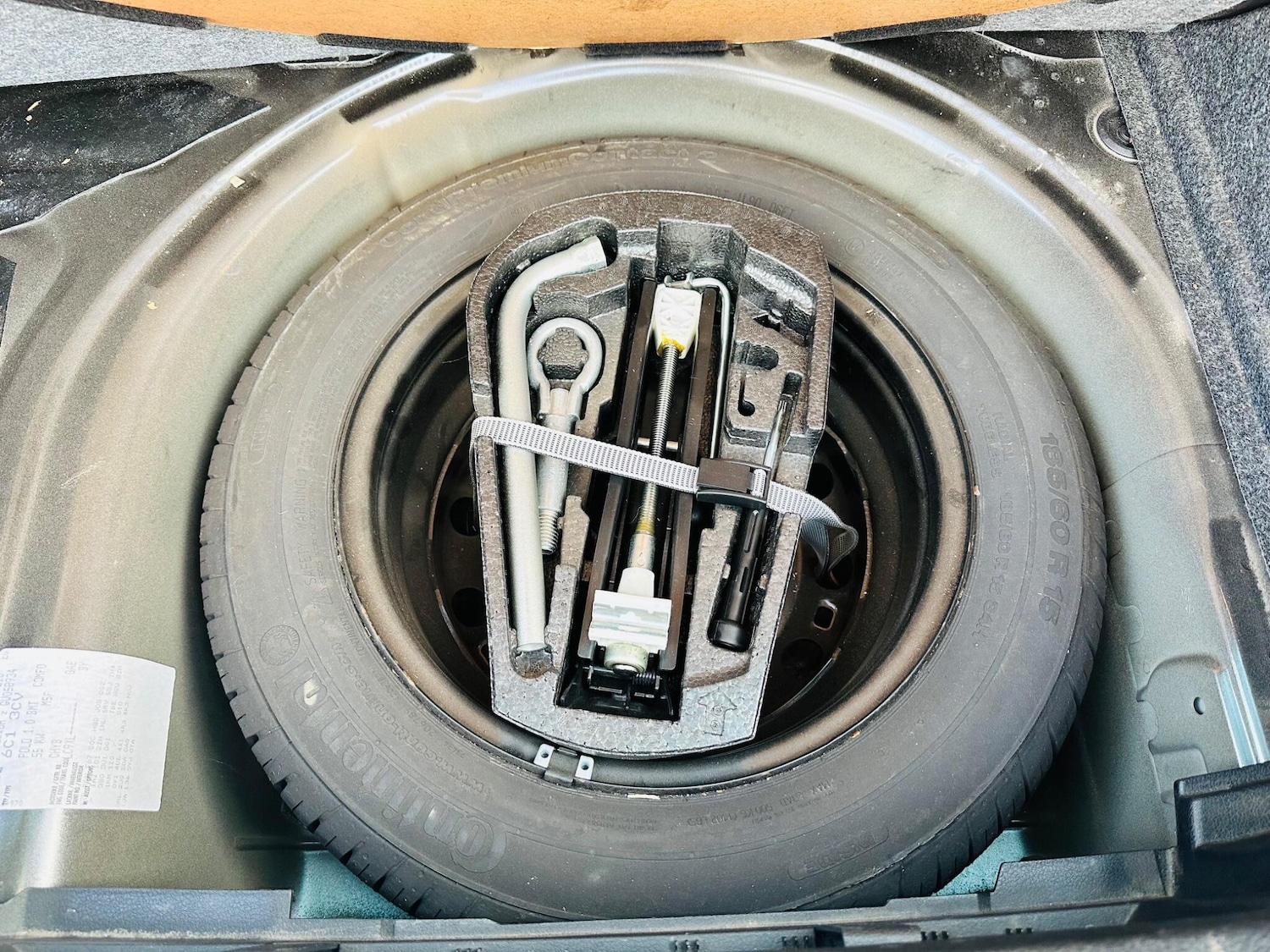 Used Volkswagen Polo 2016 for sale - 77314797: Photo 35