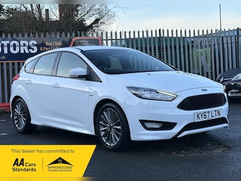 2017 (67) - 1.0 EcoBoost 140 ST-Line Navigation 5dr