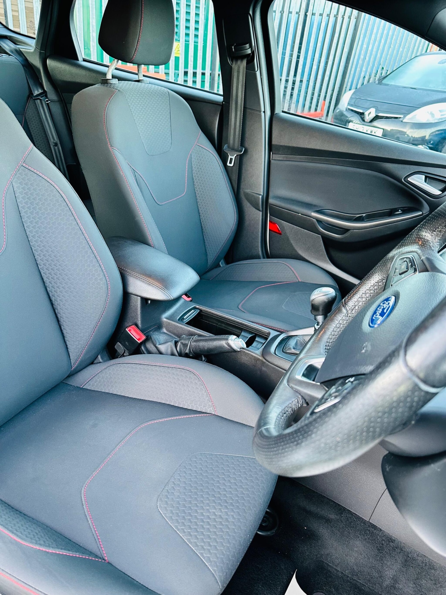 Used Ford Focus 2017 for sale - 77143930: Photo 23