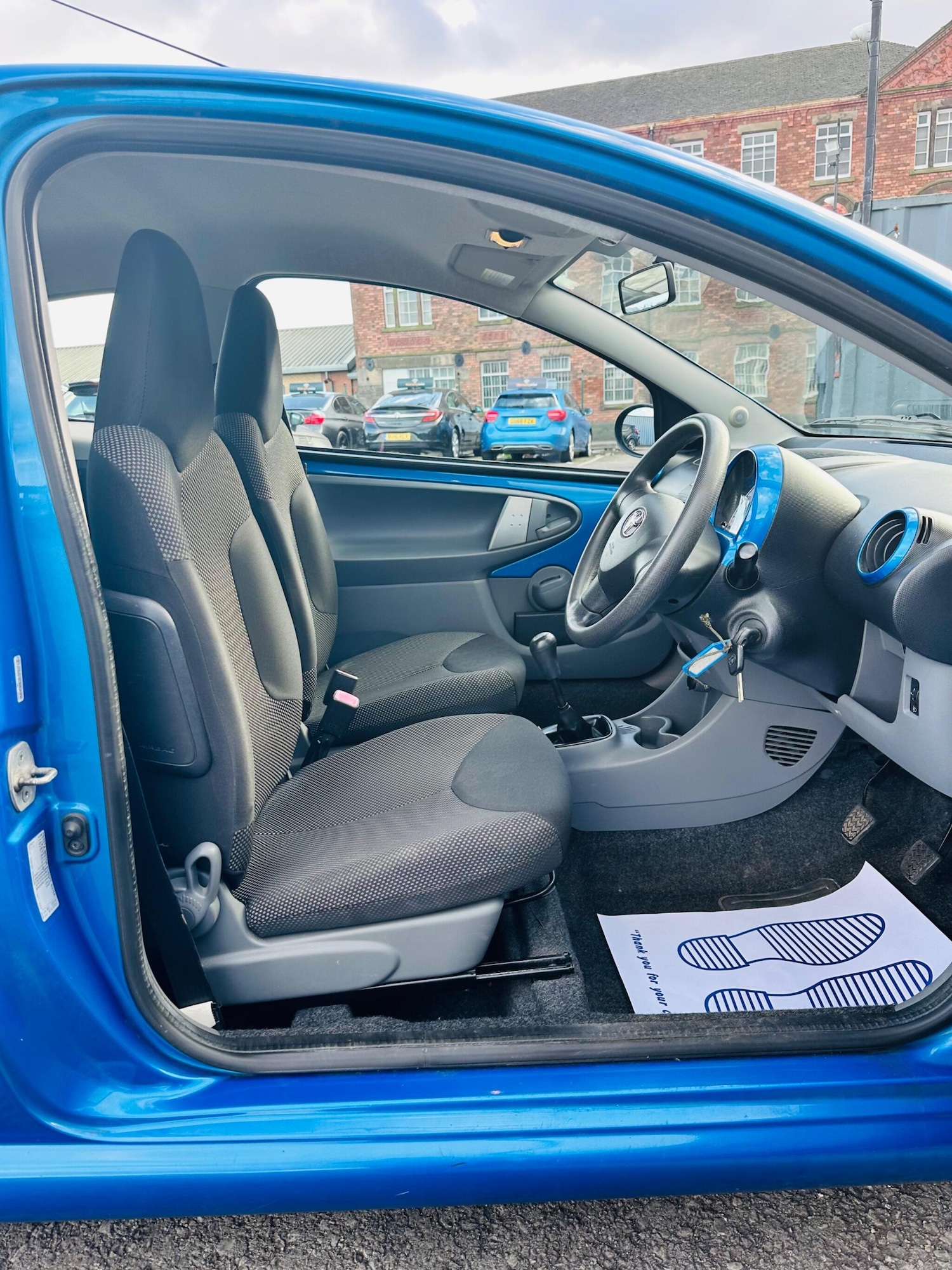 Used Toyota AYGO 2009 for sale - 77892575: Photo 19