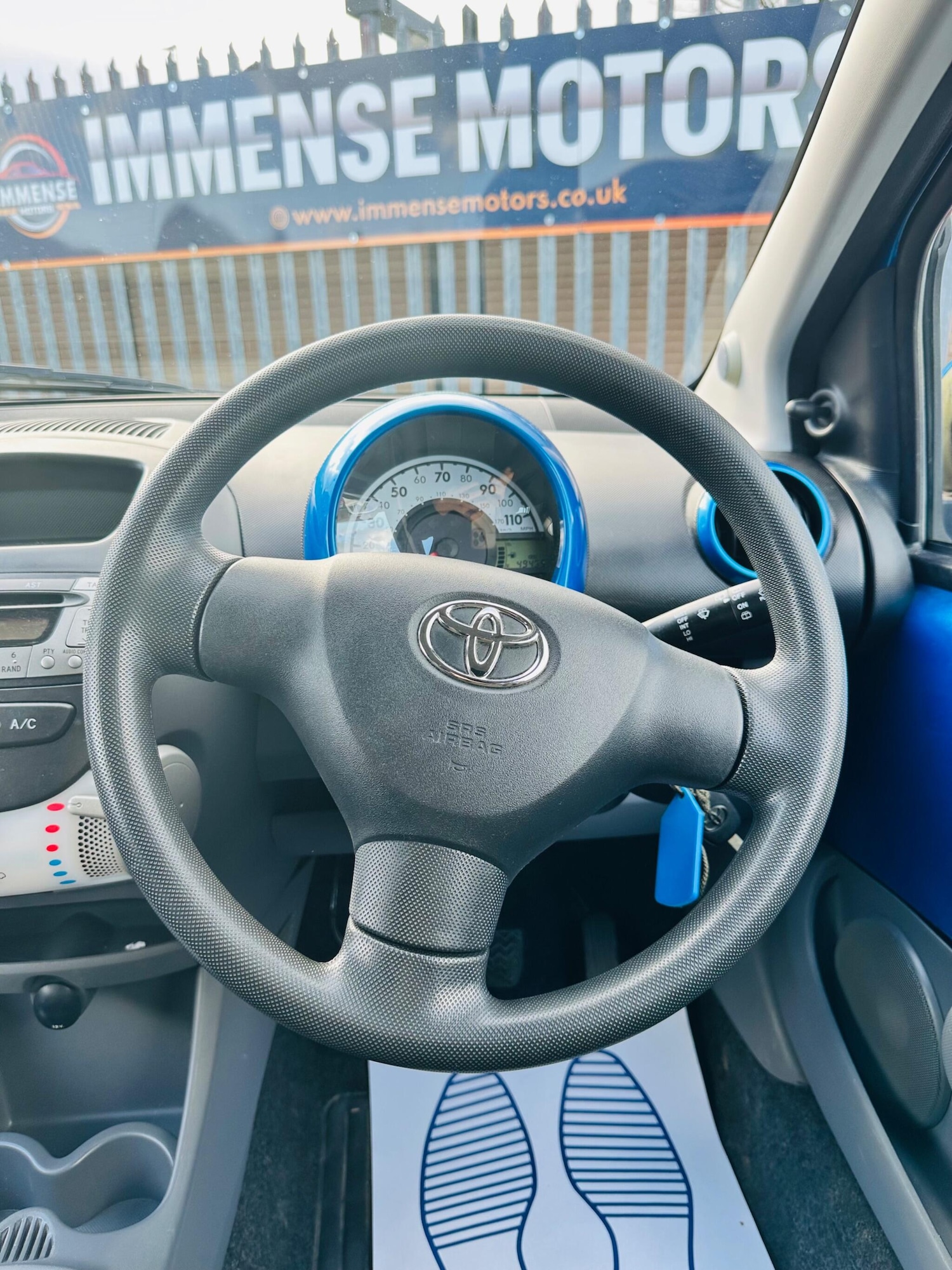 Used Toyota AYGO 2009 for sale - 77892575: Photo 25