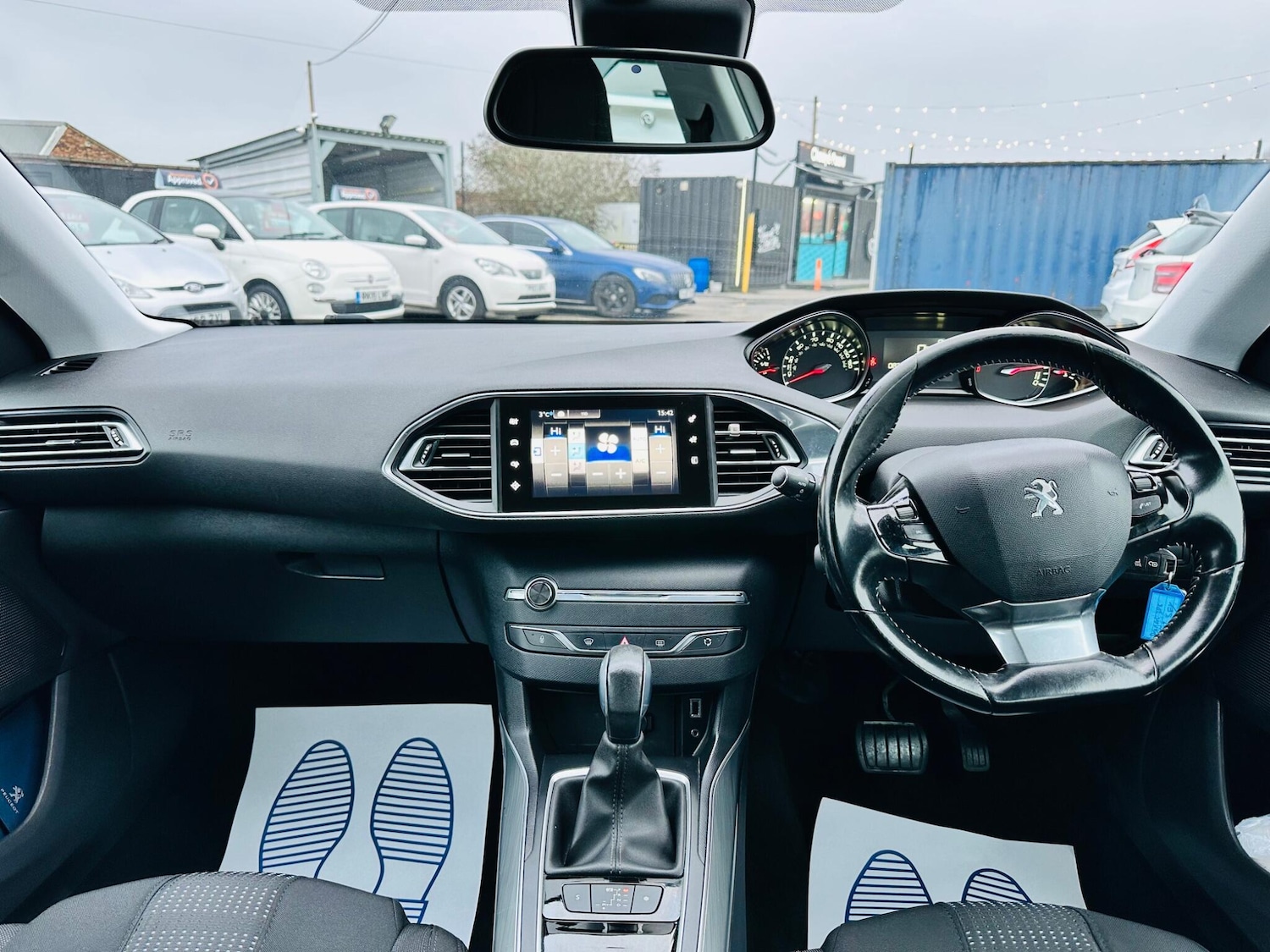 Used Peugeot 308 2017 for sale - 77330380: Photo 14