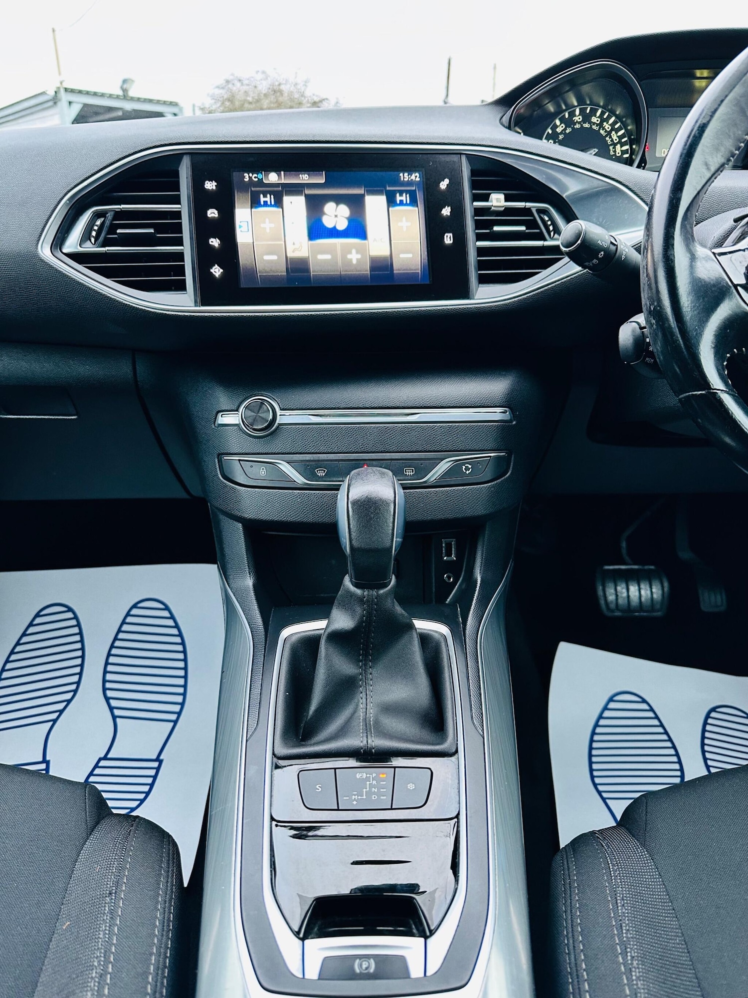 Used Peugeot 308 2017 for sale - 77330380: Photo 15