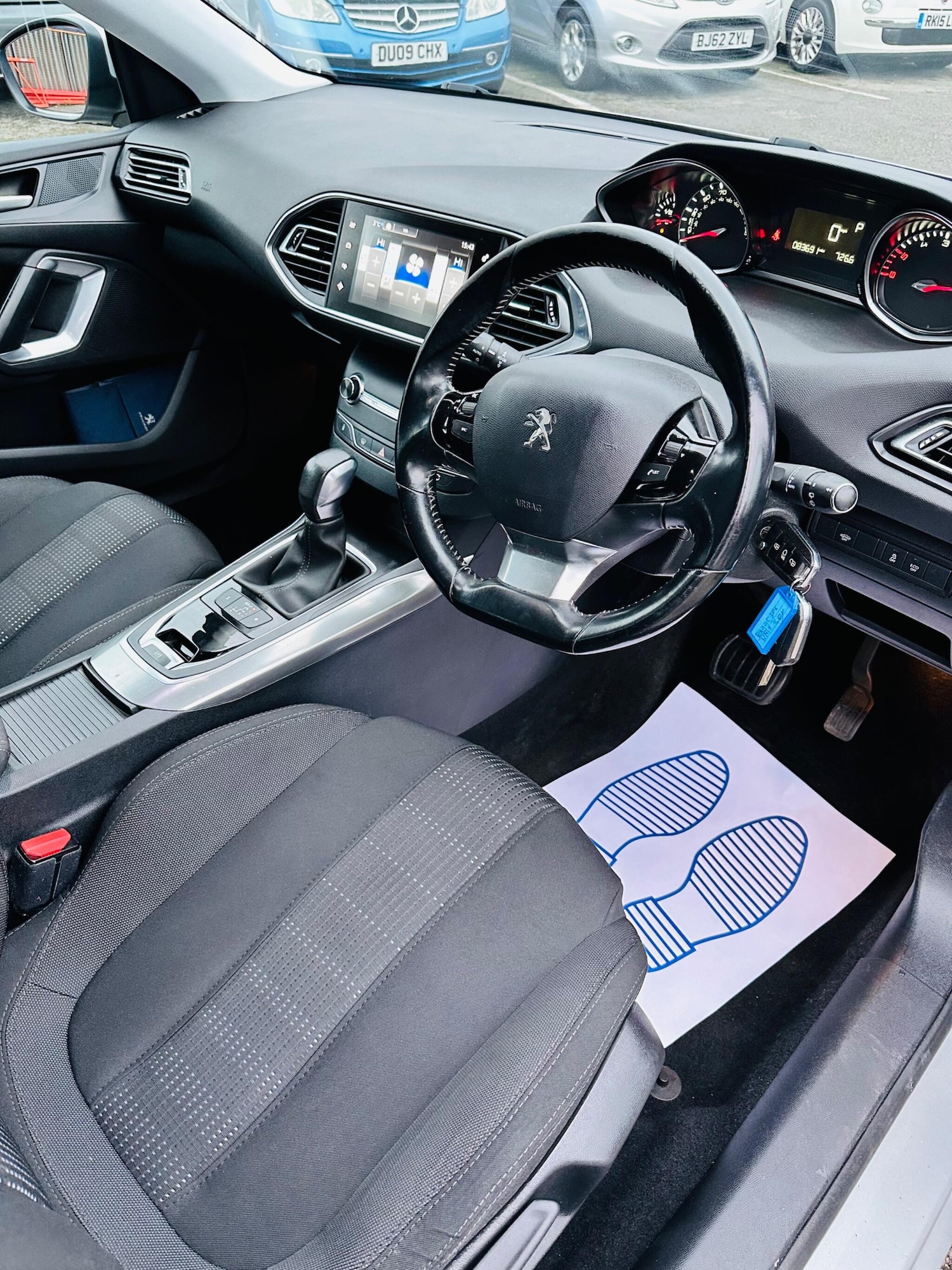 Used Peugeot 308 2017 for sale - 77330380: Photo 24