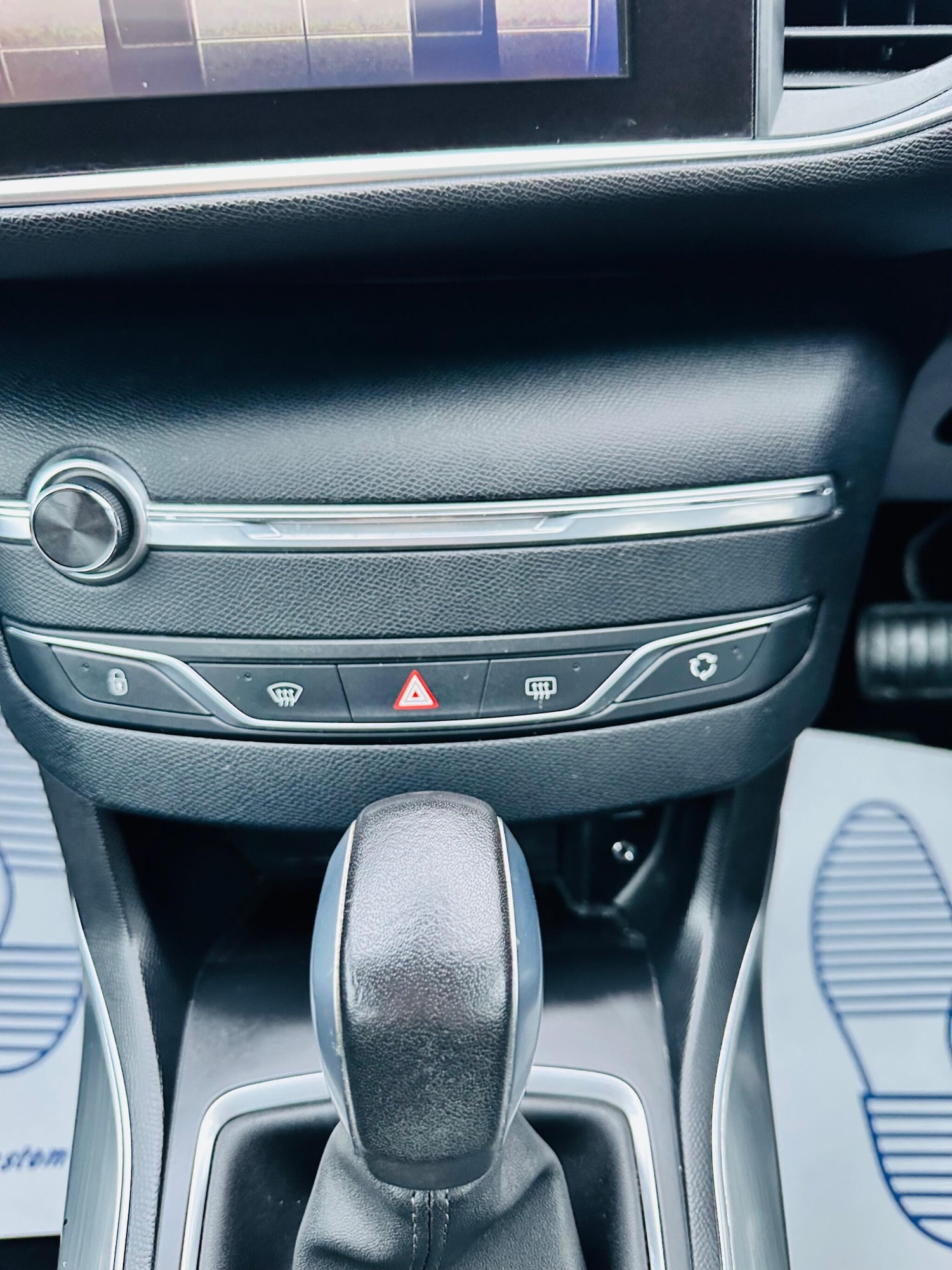 Used Peugeot 308 2017 for sale - 77330380: Photo 27