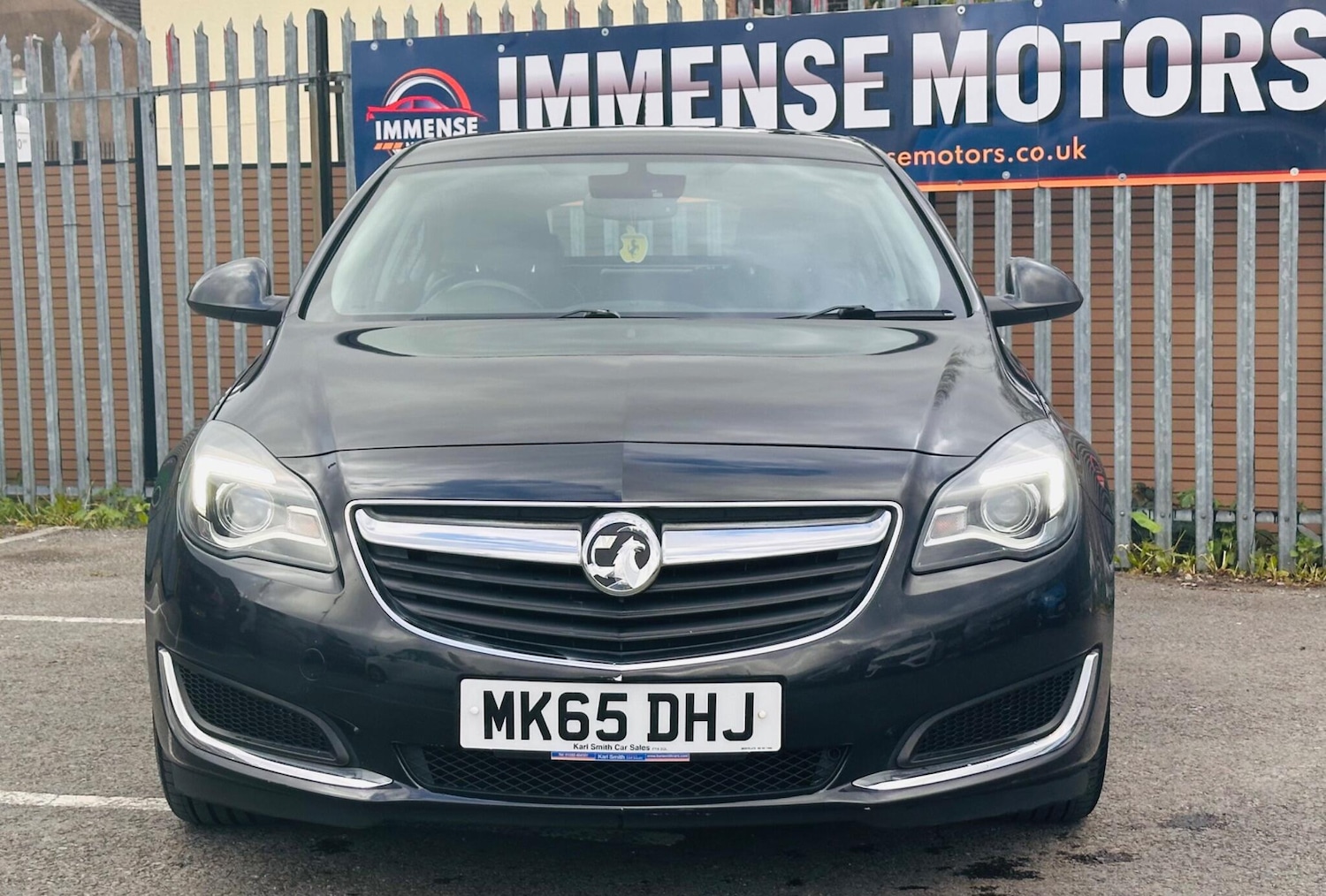 Used Vauxhall Insignia for sale - 78136279: Photo 2