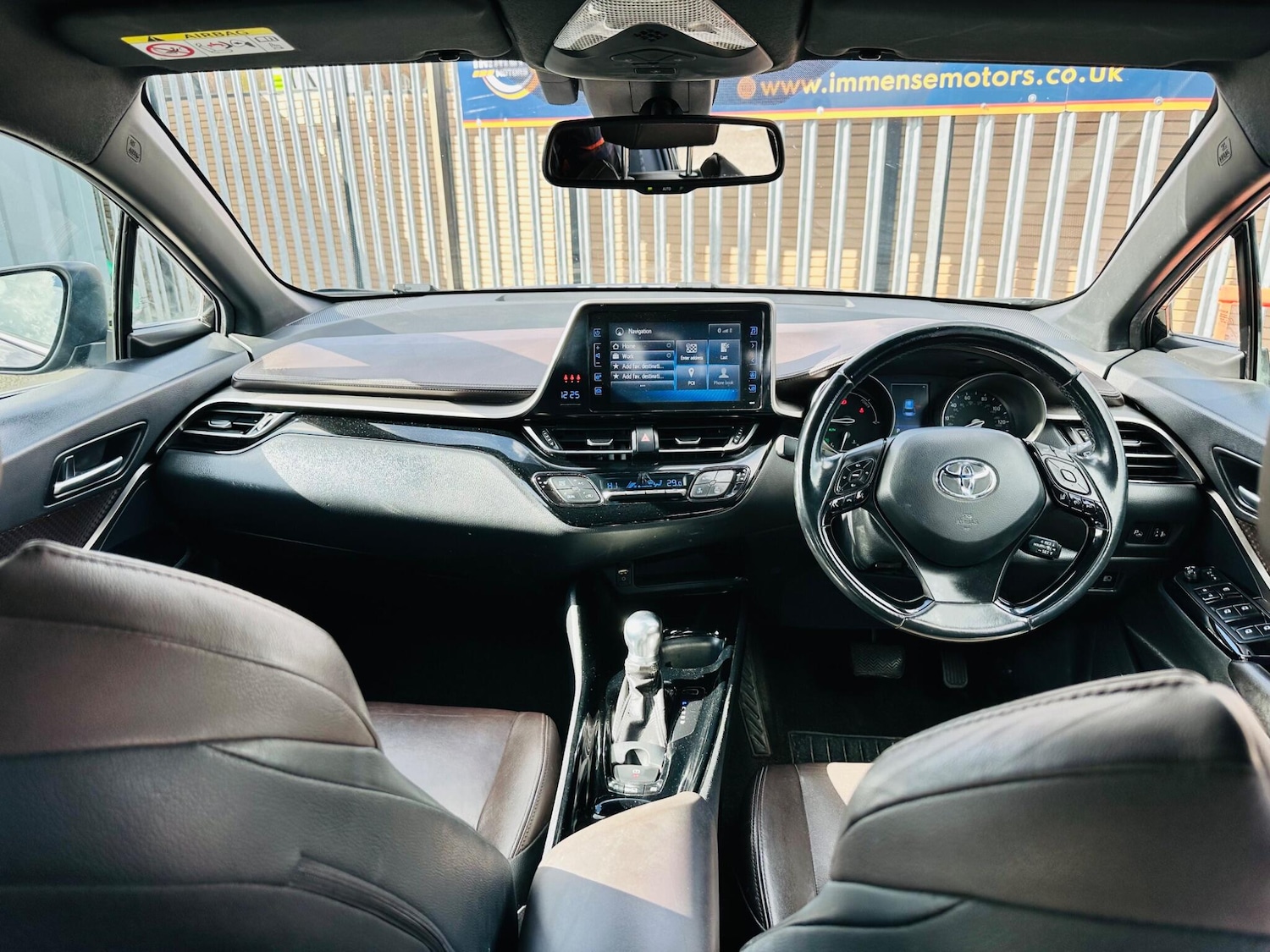 Used Toyota C-HR 2018 for sale - 77892425: Photo 24