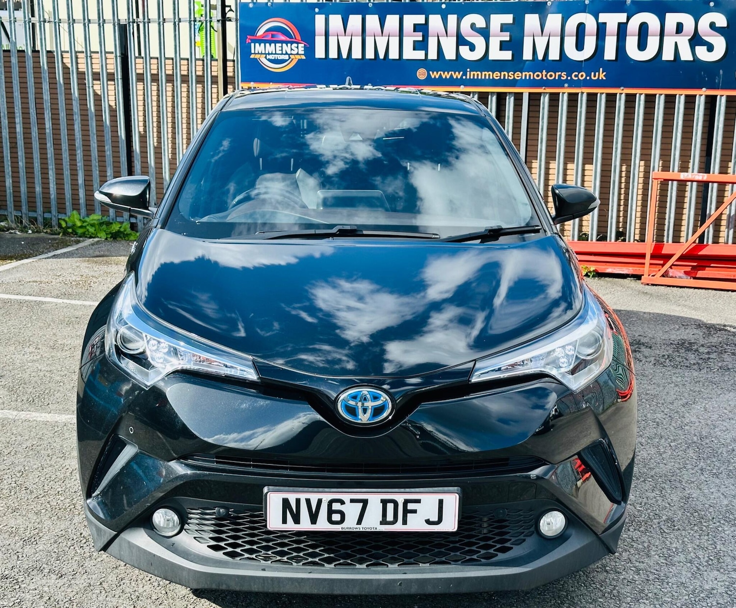 Used Toyota C-HR 2018 for sale - 77892425: Photo 3