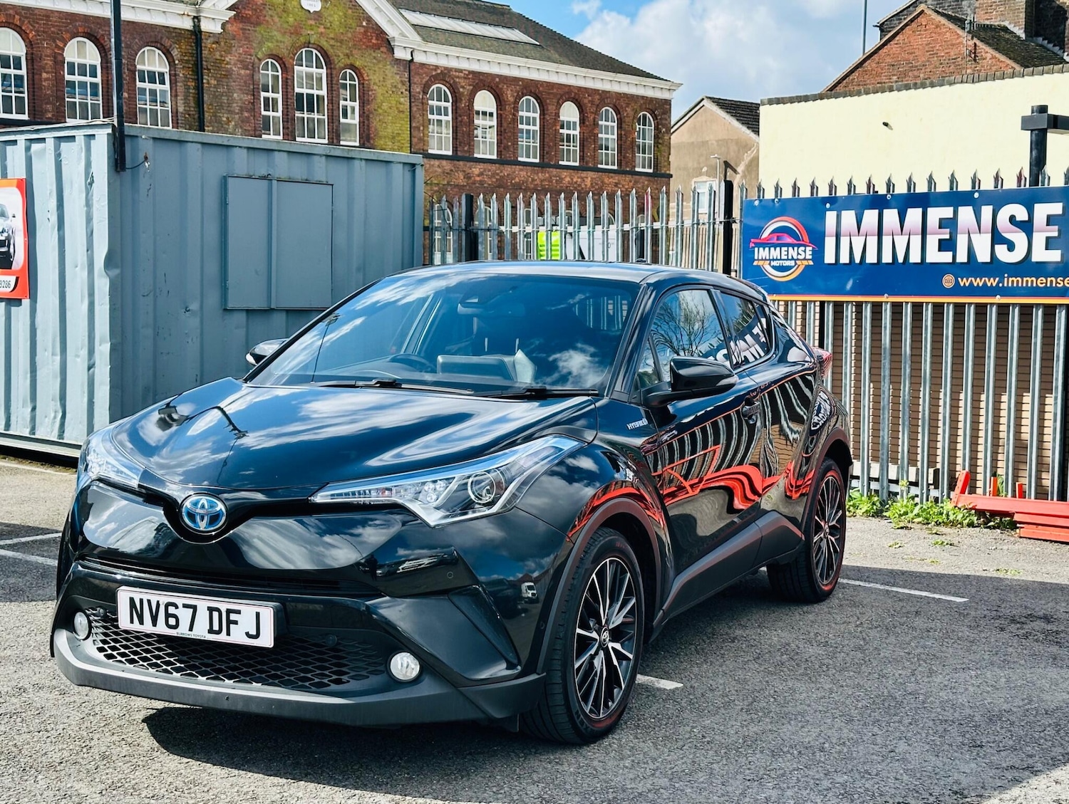 Used Toyota C-HR 2018 for sale - 77892425: Photo 4