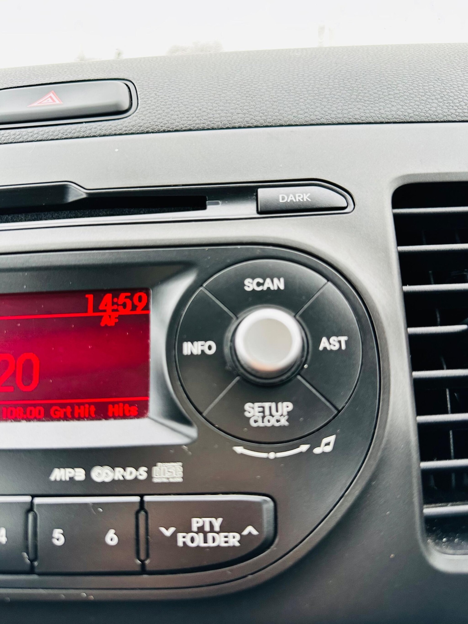 Used Kia Picanto 2014 for sale - 77646162: Photo 29