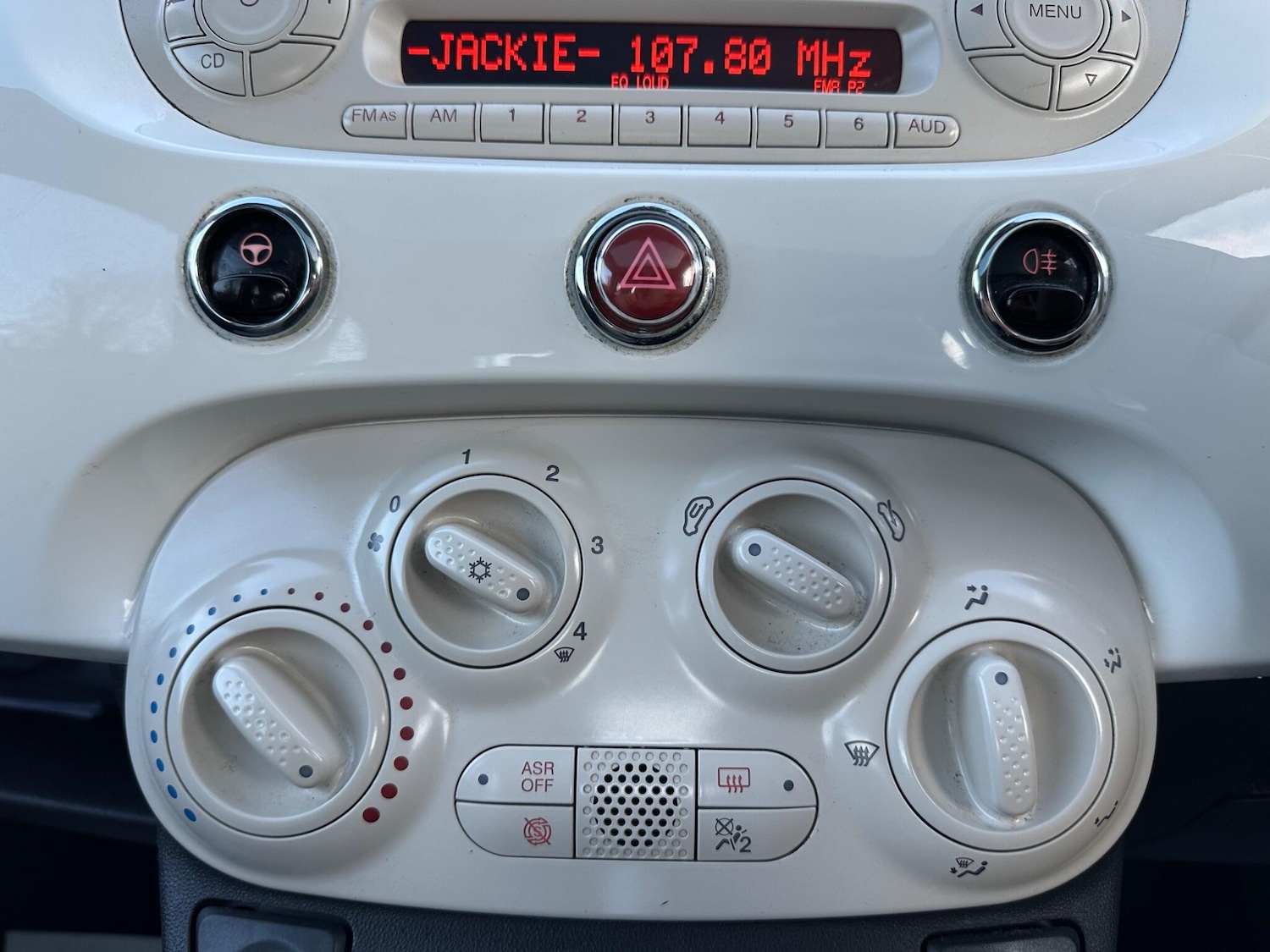 Used Fiat 500 2015 for sale - 77143260: Photo 24