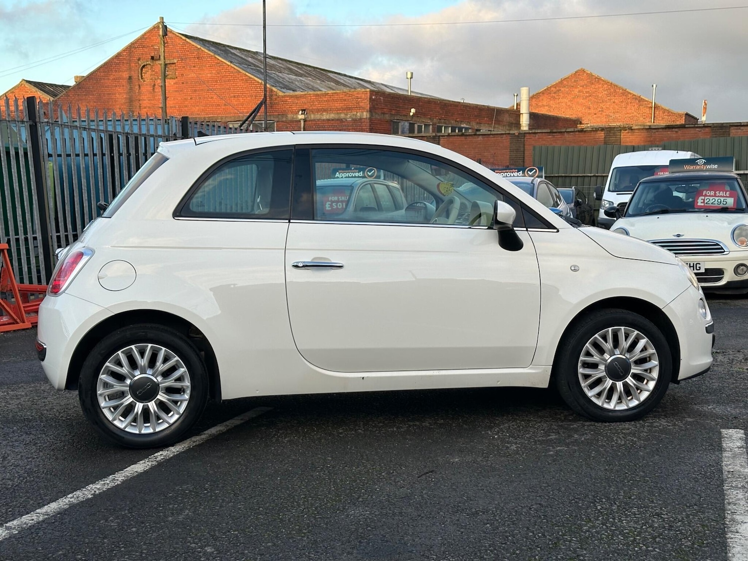 Used Fiat 500 2015 for sale - 77143260: Photo 6