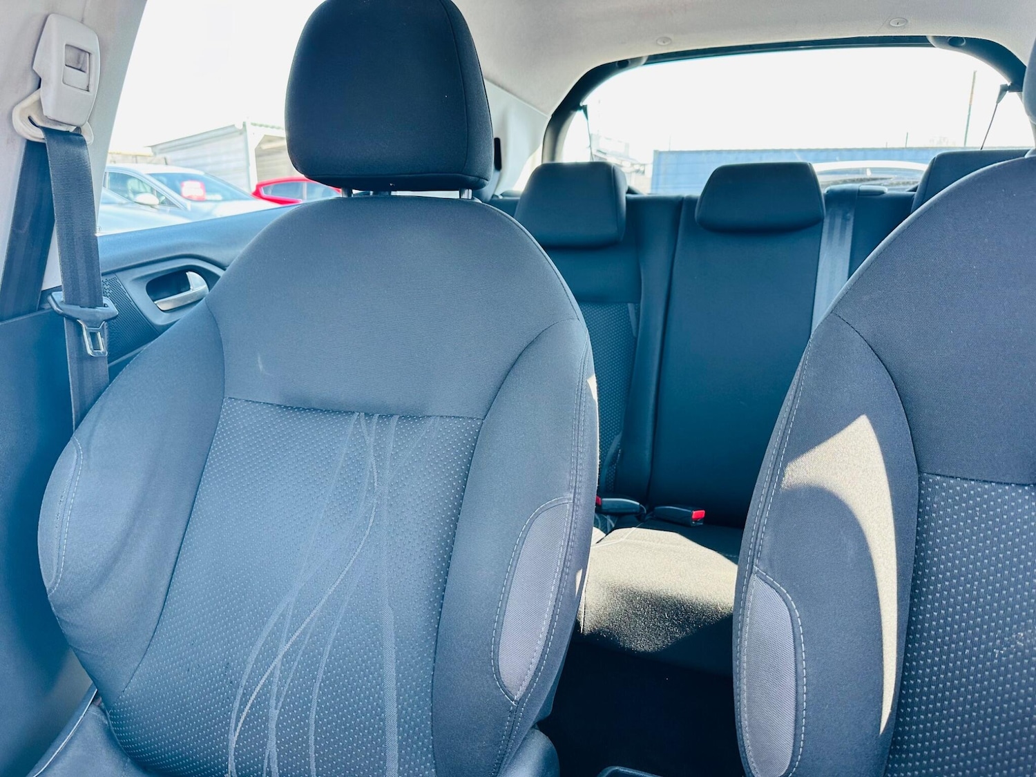 Used Peugeot 208 2014 for sale - 77940268: Photo 23