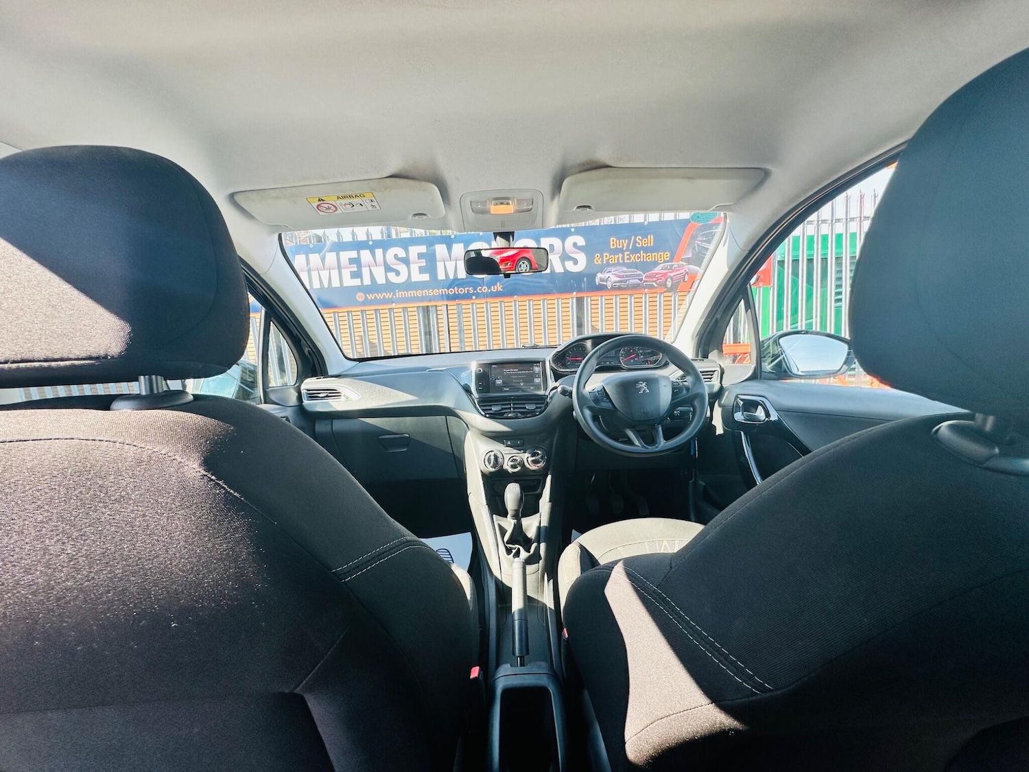 Used Peugeot 208 2014 for sale - 77940268: Photo 24