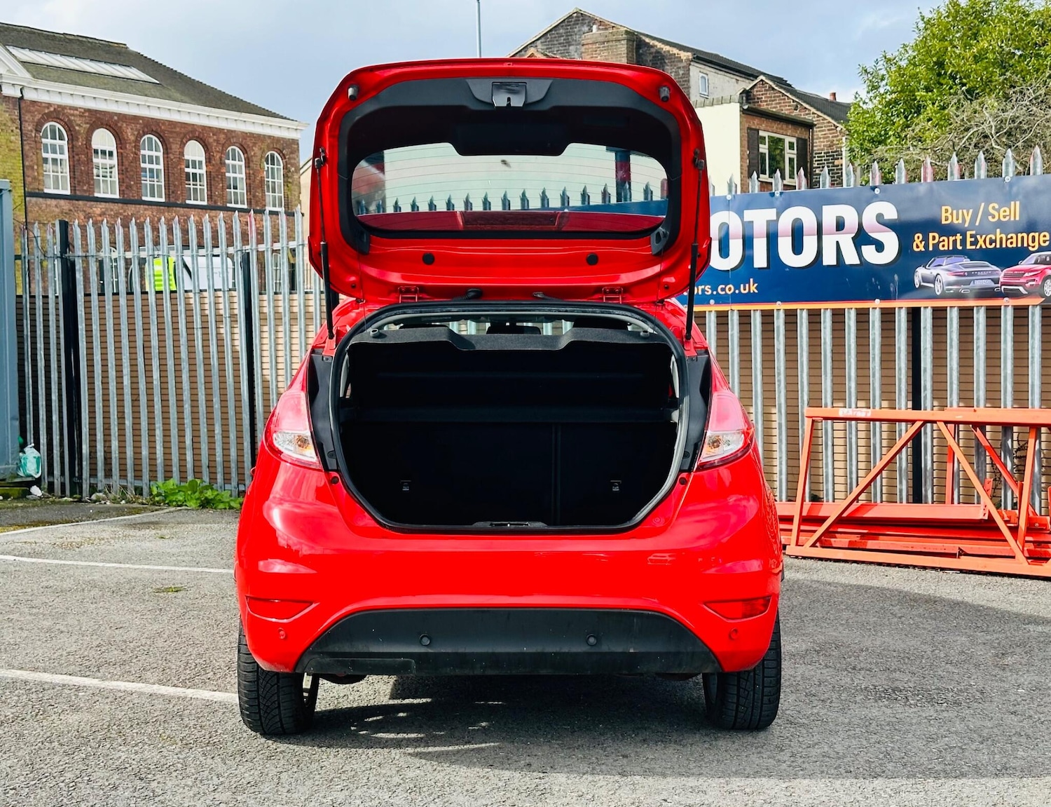 Used Ford Fiesta 2014 for sale - 77883163: Photo 10