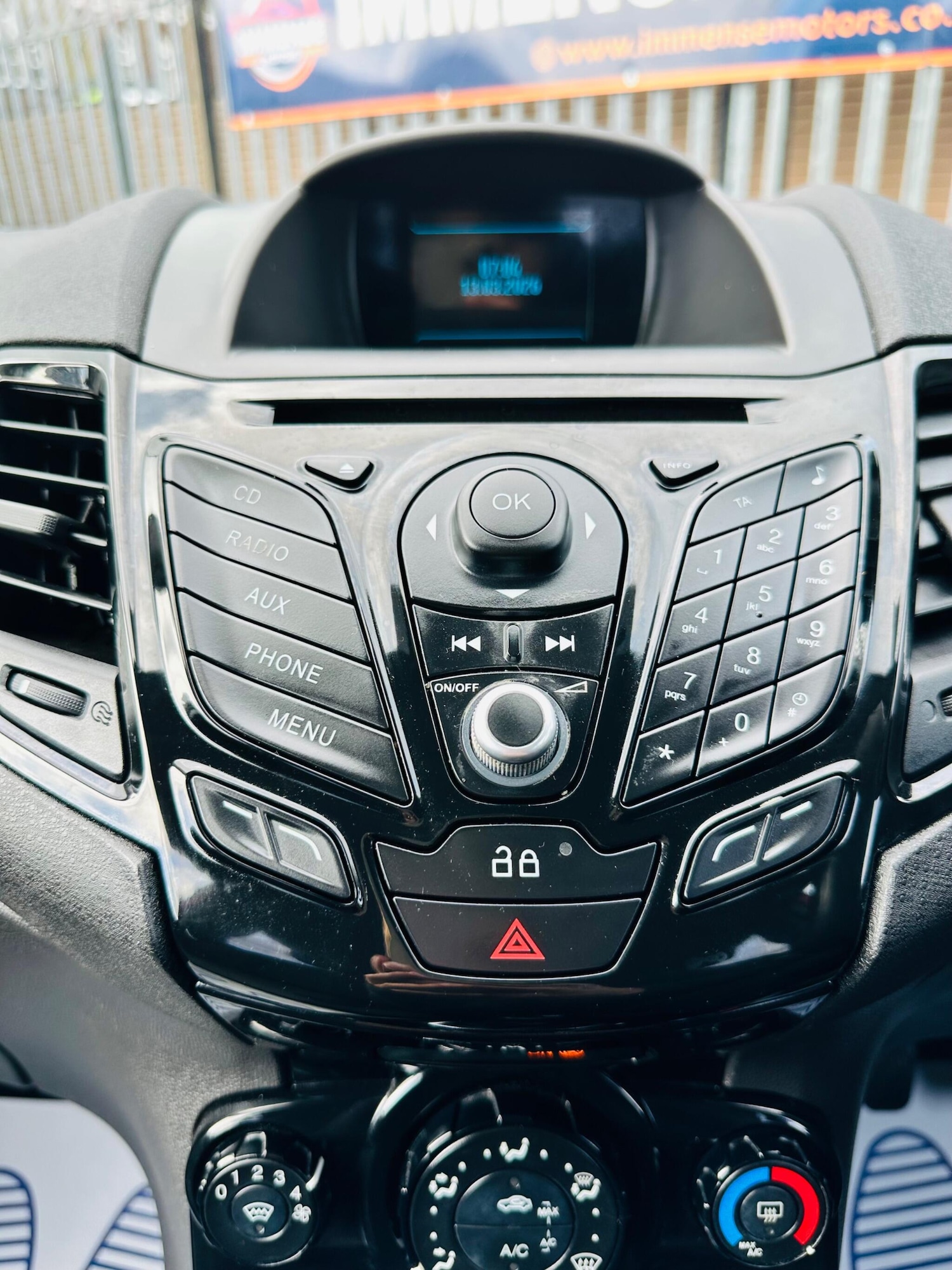 Used Ford Fiesta 2014 for sale - 77883163: Photo 28