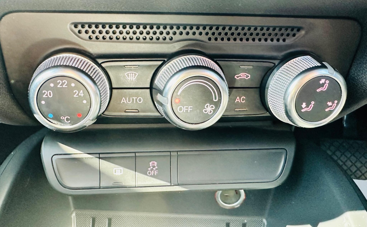 Used Audi A1 for sale - 77753923: Photo 32