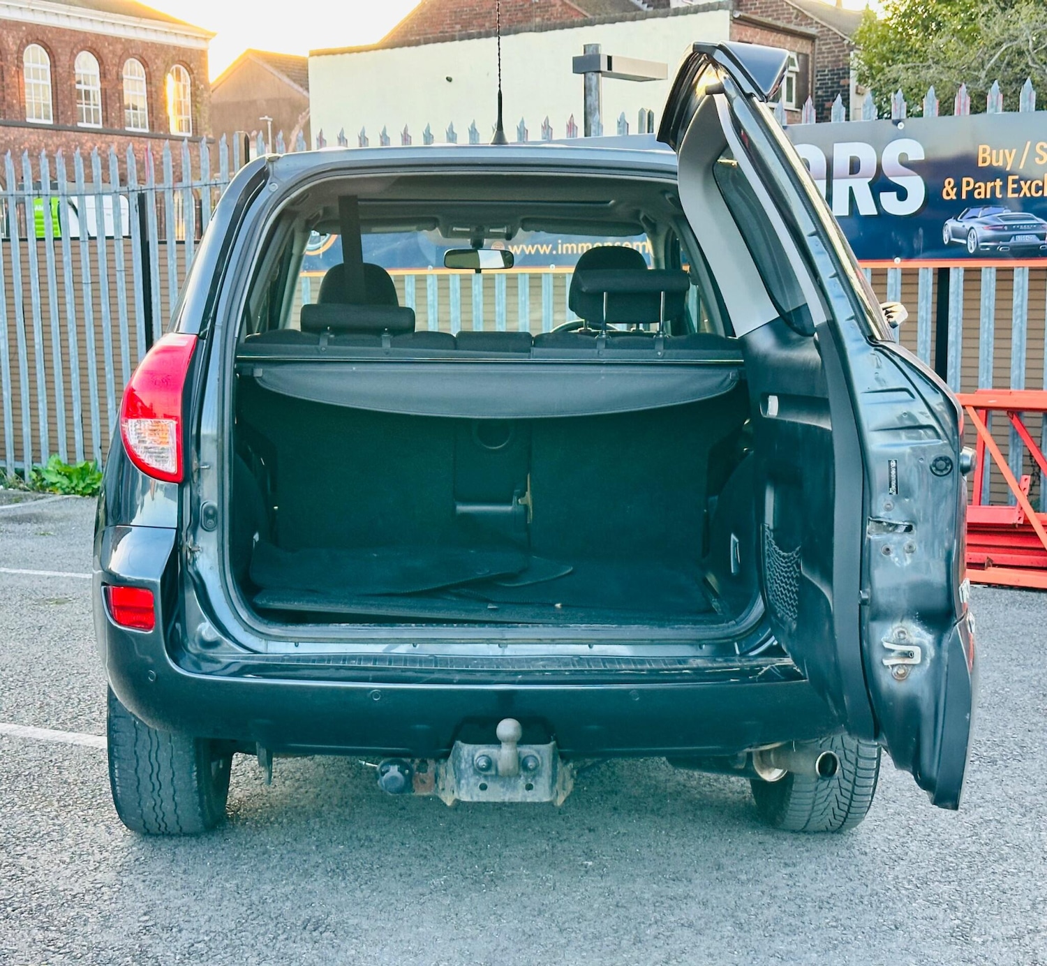 Used Toyota RAV4 2008 for sale - 77940472: Photo 10