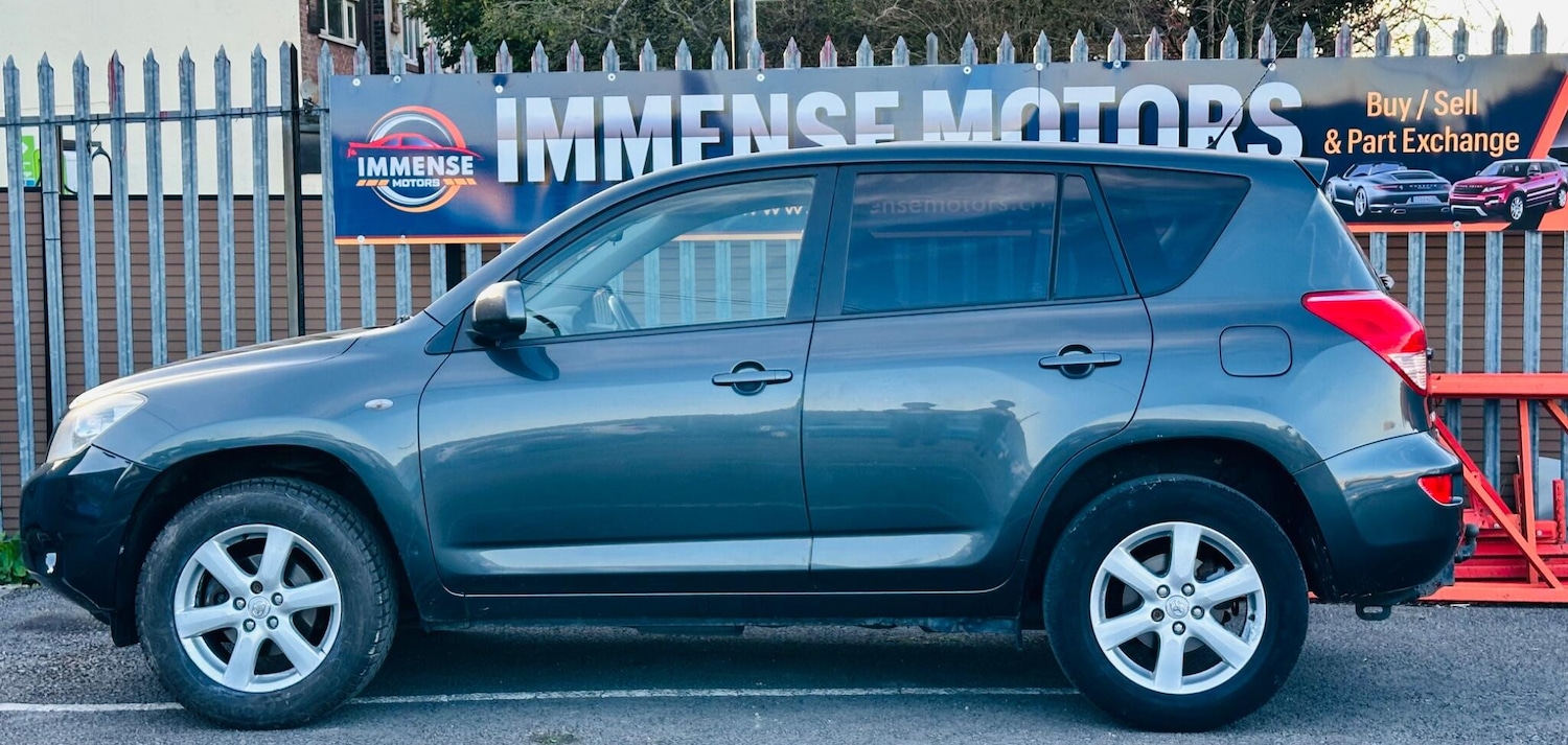 Used Toyota RAV4 2008 for sale - 77940472: Photo 4