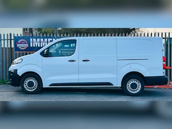 Used Vauxhall Vivaro 2022 for sale - 78006966: Photo