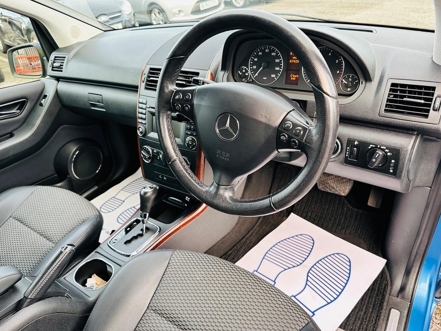 Used Mercedes-Benz A-Class 2009 for sale - 77267932: Photo 29