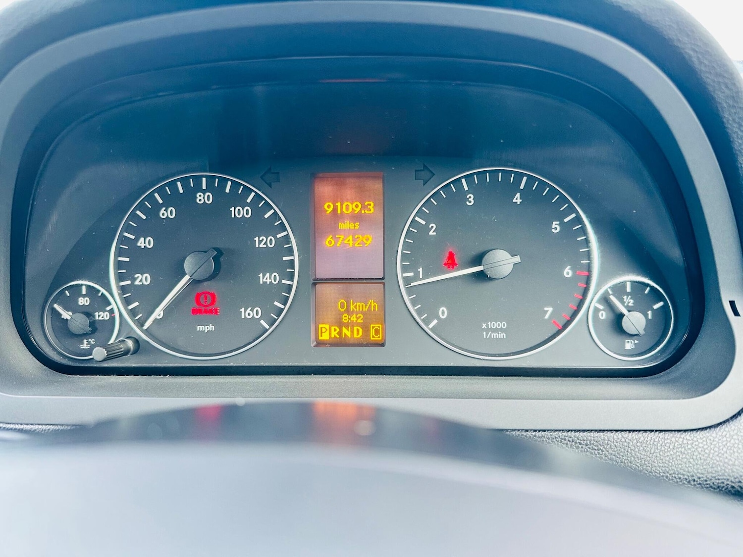 Used Mercedes-Benz A-Class 2009 for sale - 77267932: Photo 32