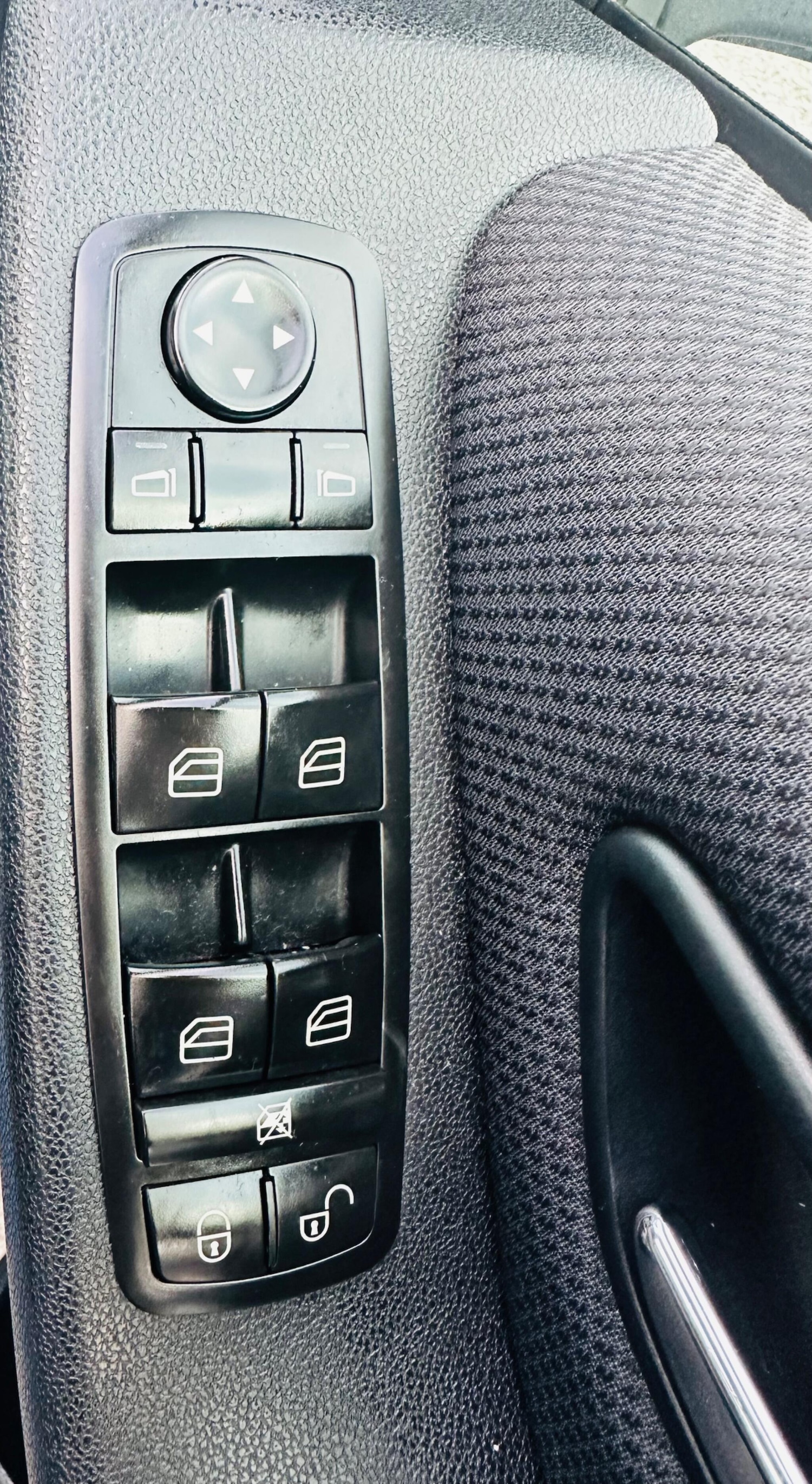 Used Mercedes-Benz A-Class 2009 for sale - 77267932: Photo 33