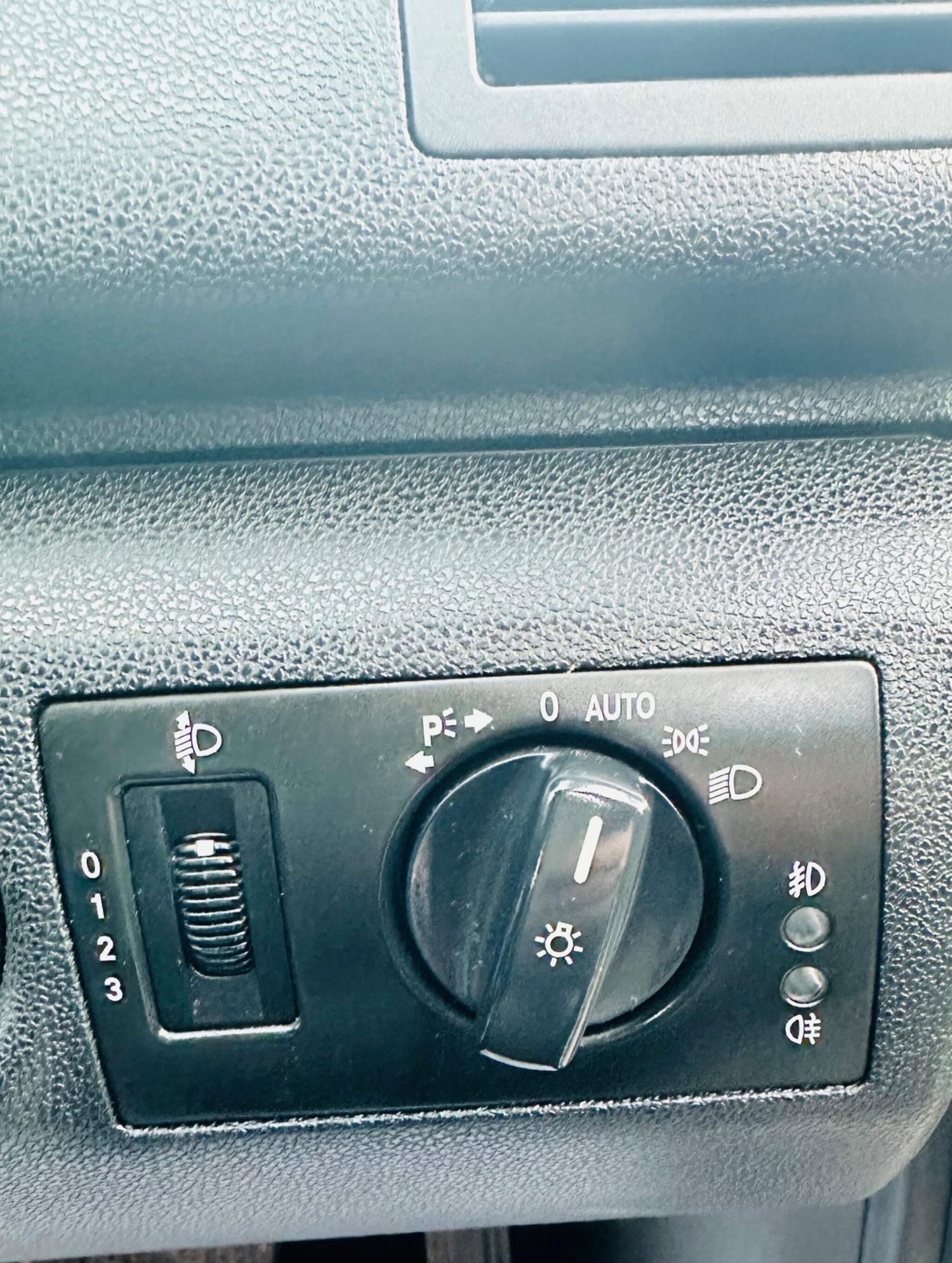 Used Mercedes-Benz A-Class 2009 for sale - 77267932: Photo 34