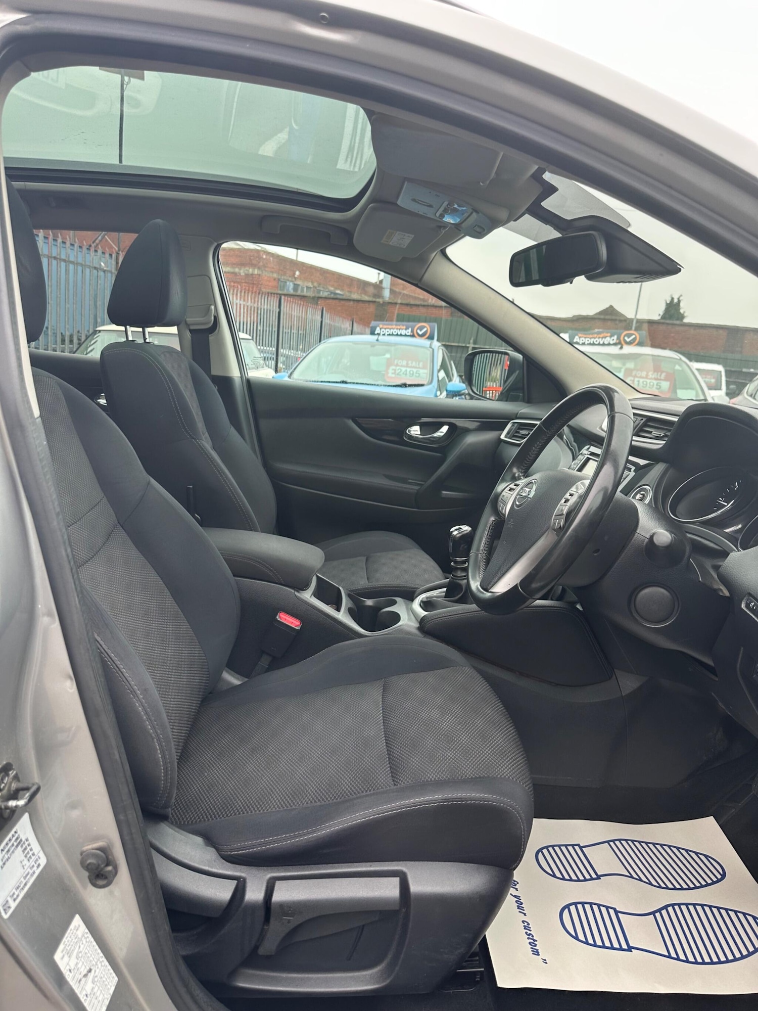 Used Nissan Qashqai 2015 for sale - 77144525: Photo 23