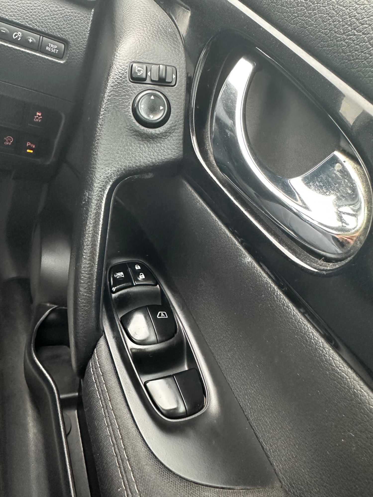 Used Nissan Qashqai 2015 for sale - 77144525: Photo 28