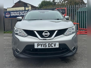 Used Nissan Qashqai 2015 for sale - 77144525: Photo