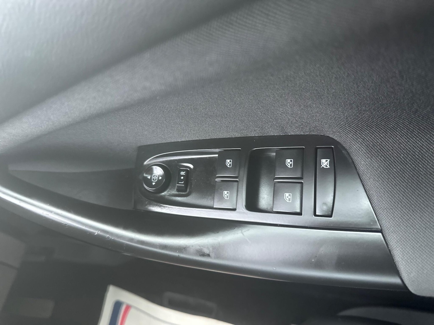 Used Vauxhall Astra 2018 for sale - 77143247: Photo 25