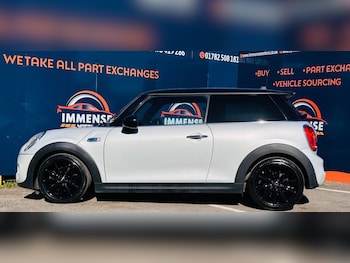 Used MINI Hatch 2015 for sale - 78757943: Photo