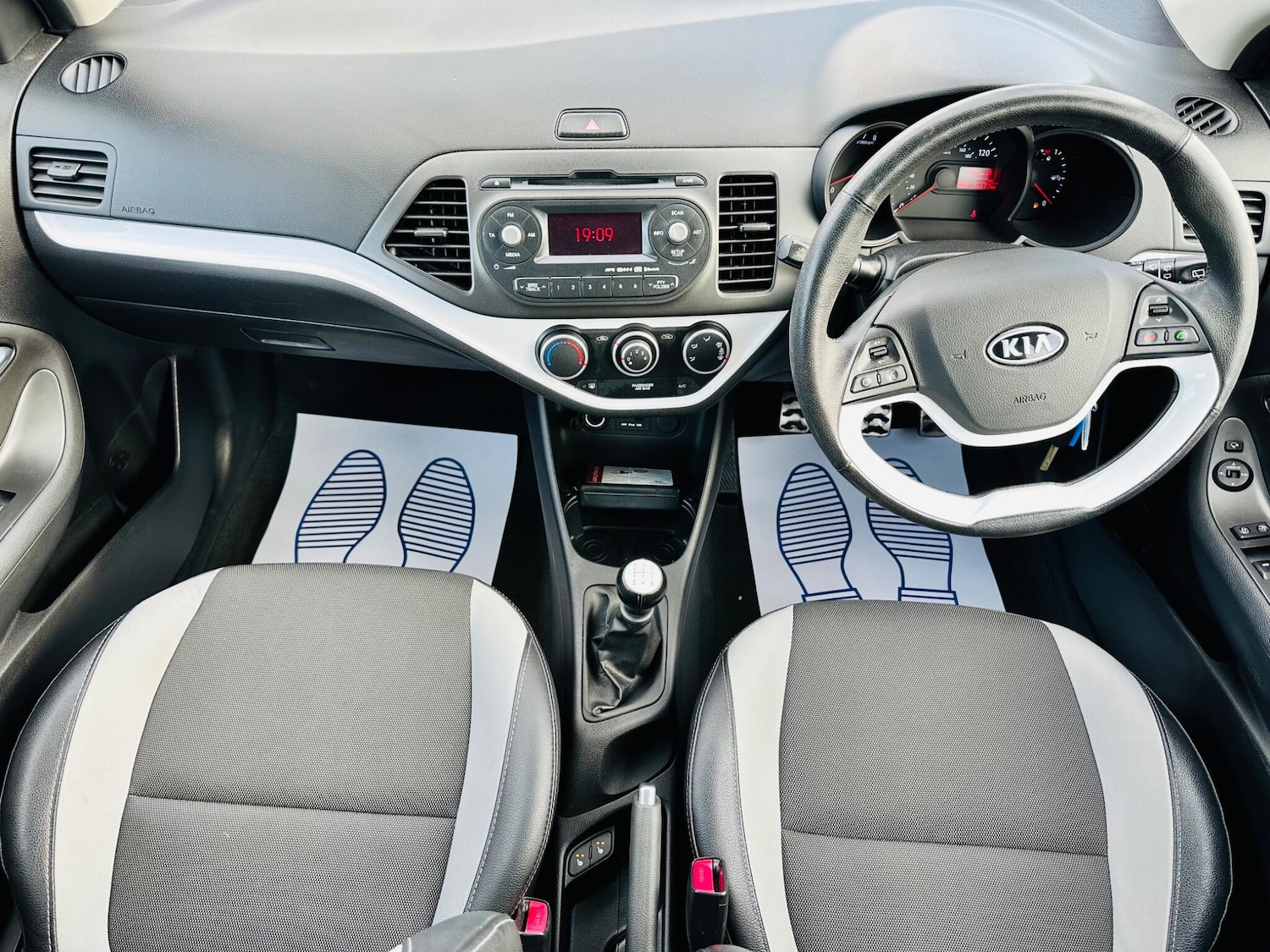 Used Kia Picanto 2012 for sale - 77237859: Photo 15