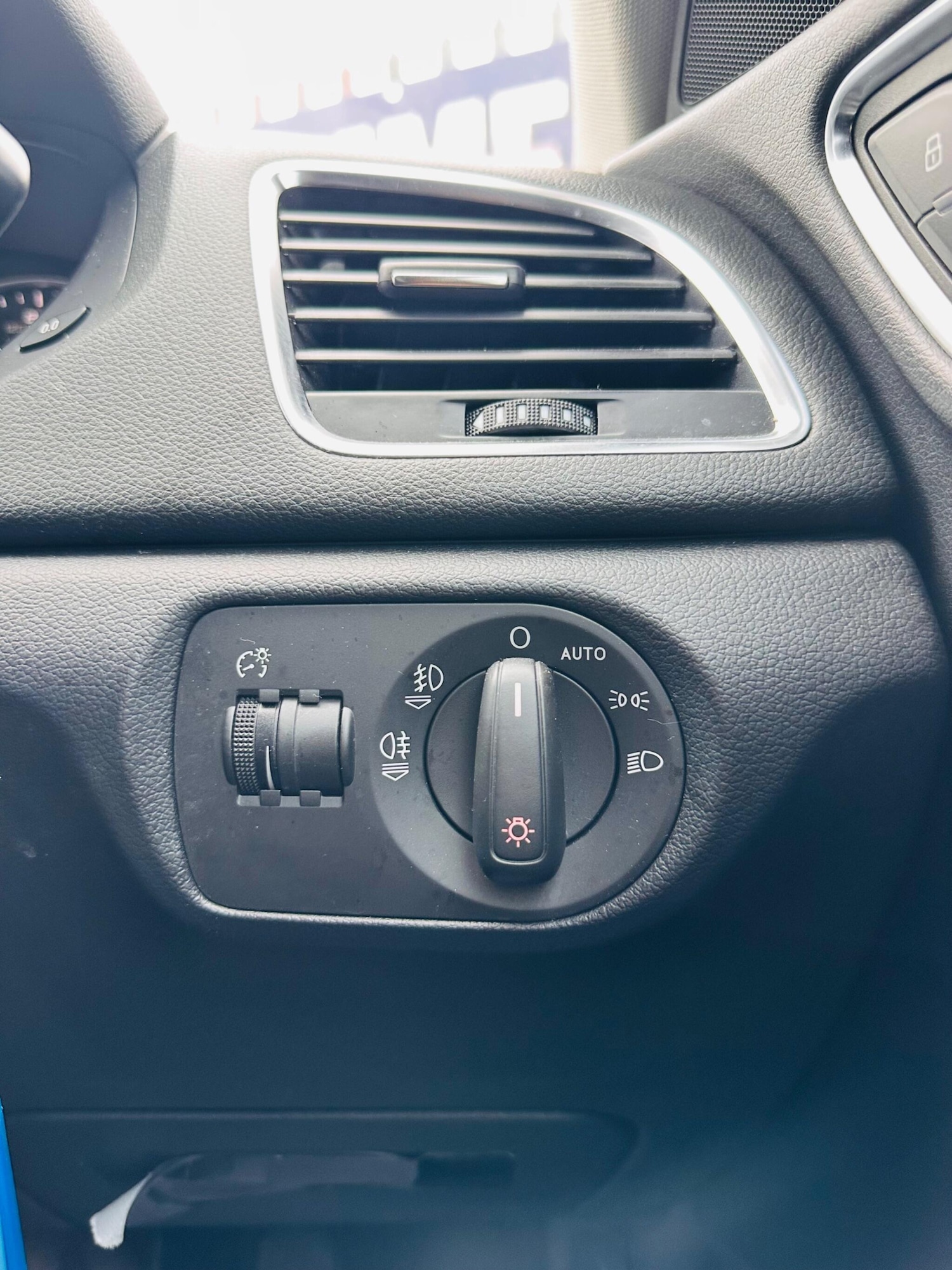 Used Audi Q3 2014 for sale - 78100090: Photo 35