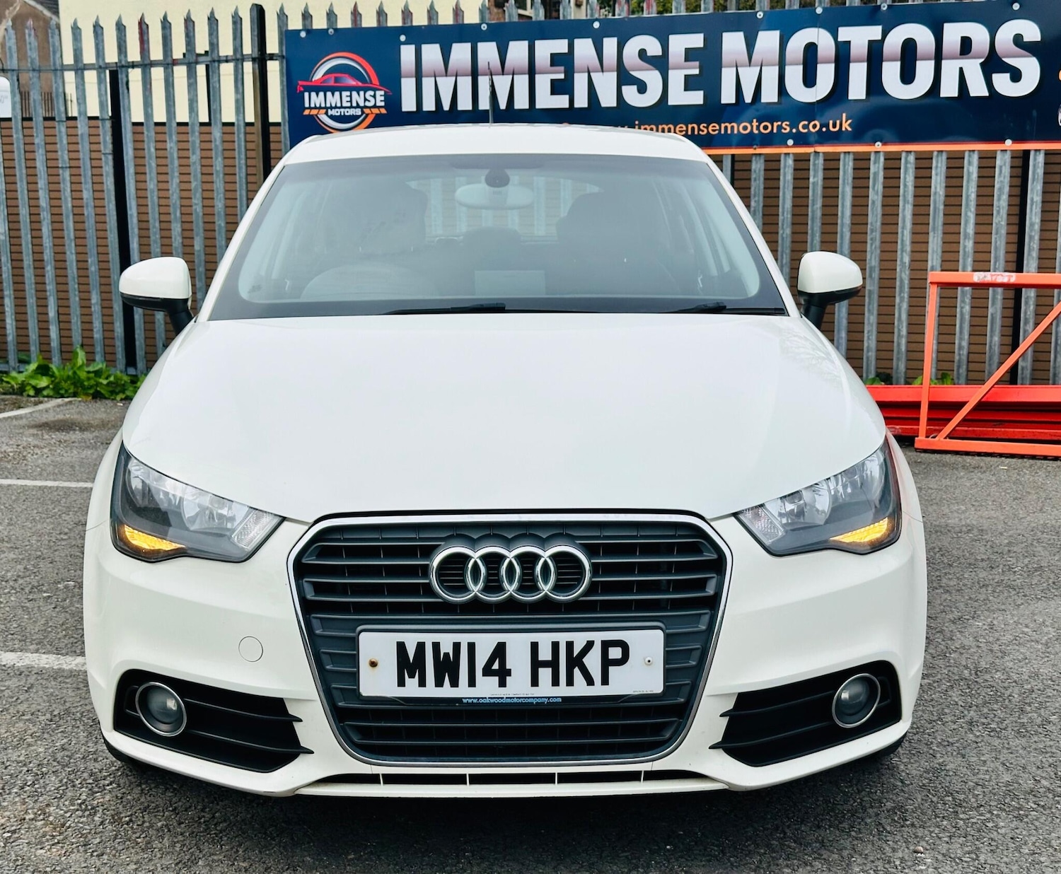 Used Audi A1 2014 for sale - 77994166: Photo 2