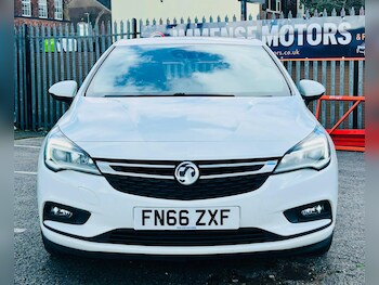 Used Vauxhall Astra 2016 for sale - 77892345: Photo