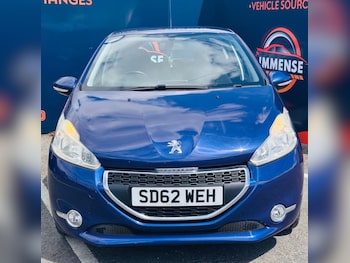 Used Peugeot 208 2012 for sale - 78955626: Photo